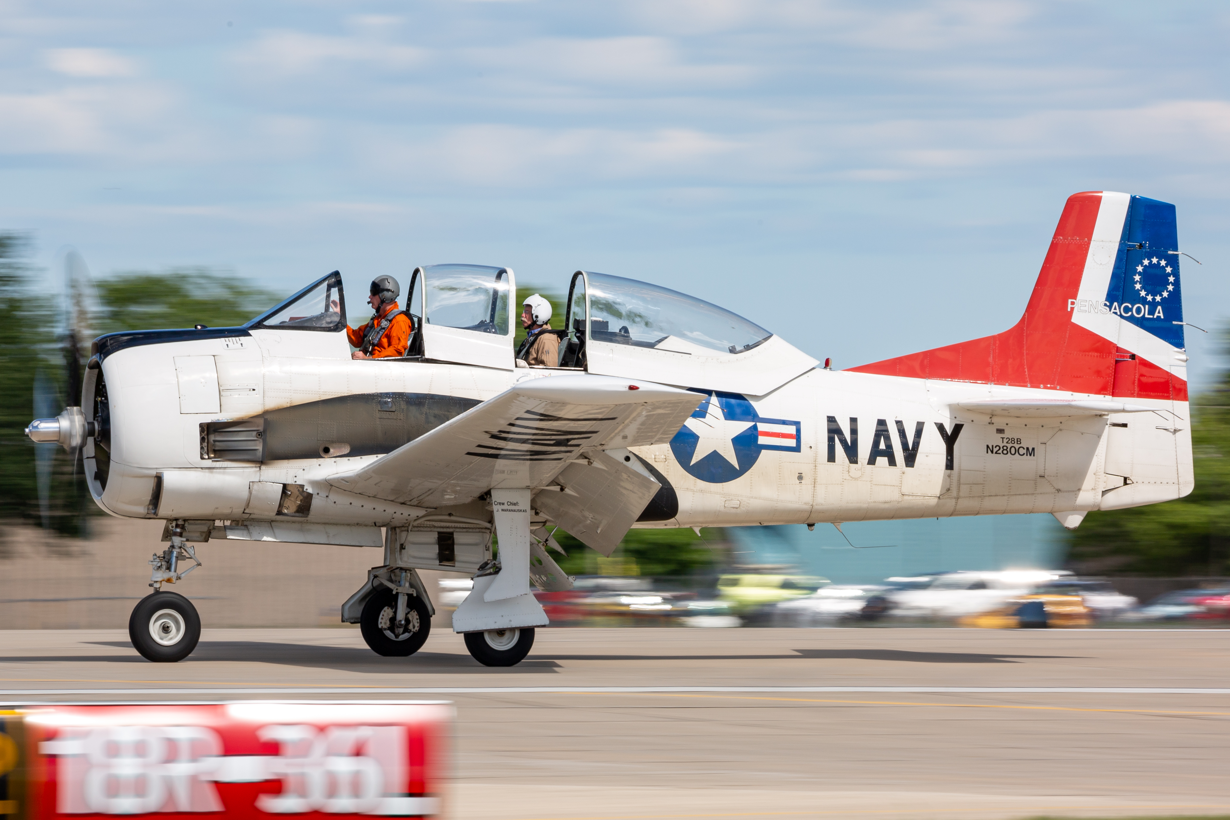 Full size: PRIVATE North American T-28B N280CM at Wittman Regional Airport