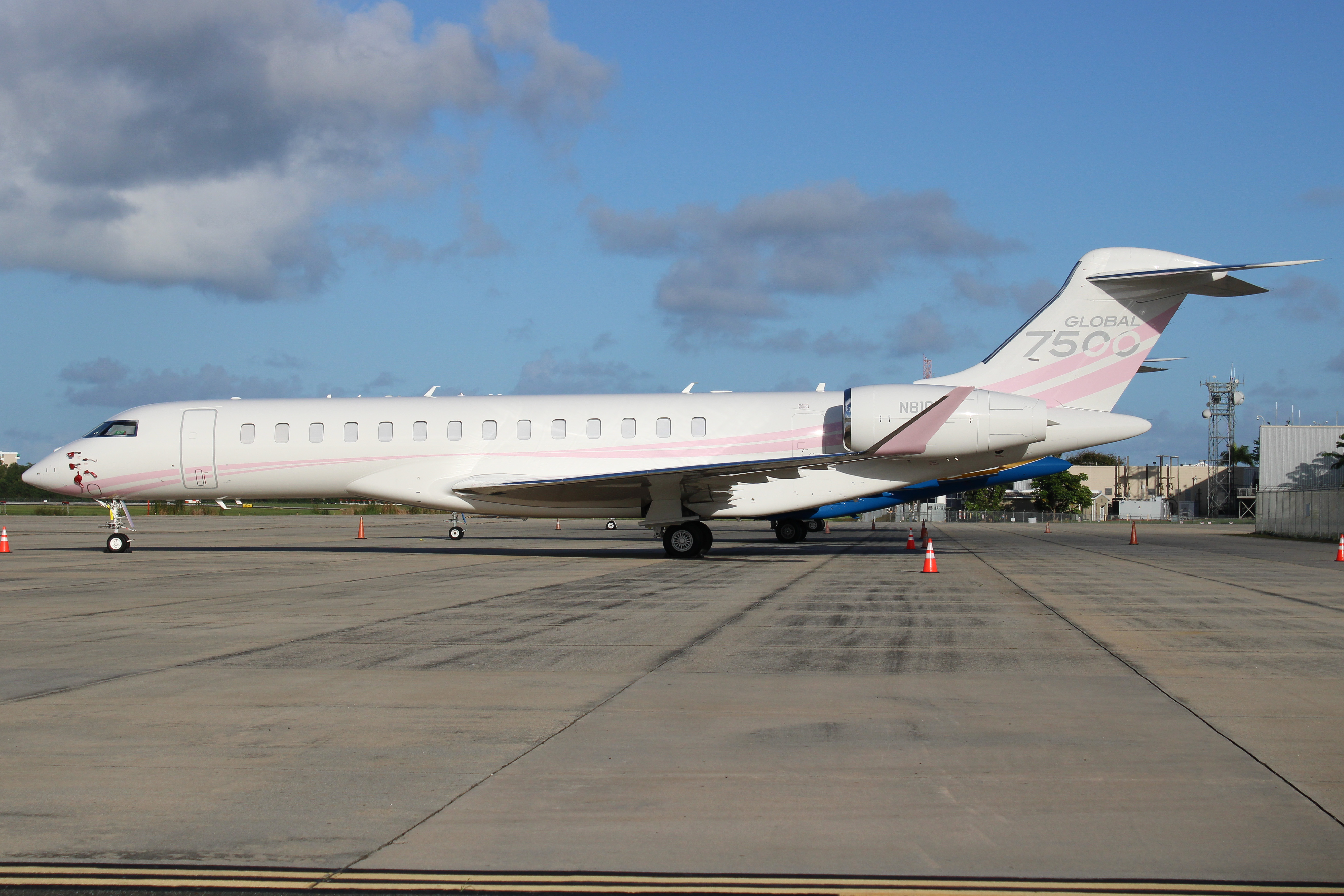 Full size: Rise & Shine Air LLC Bombardier Global 7500 N810KJ at San Juan Luis Munoz Marin International Airport