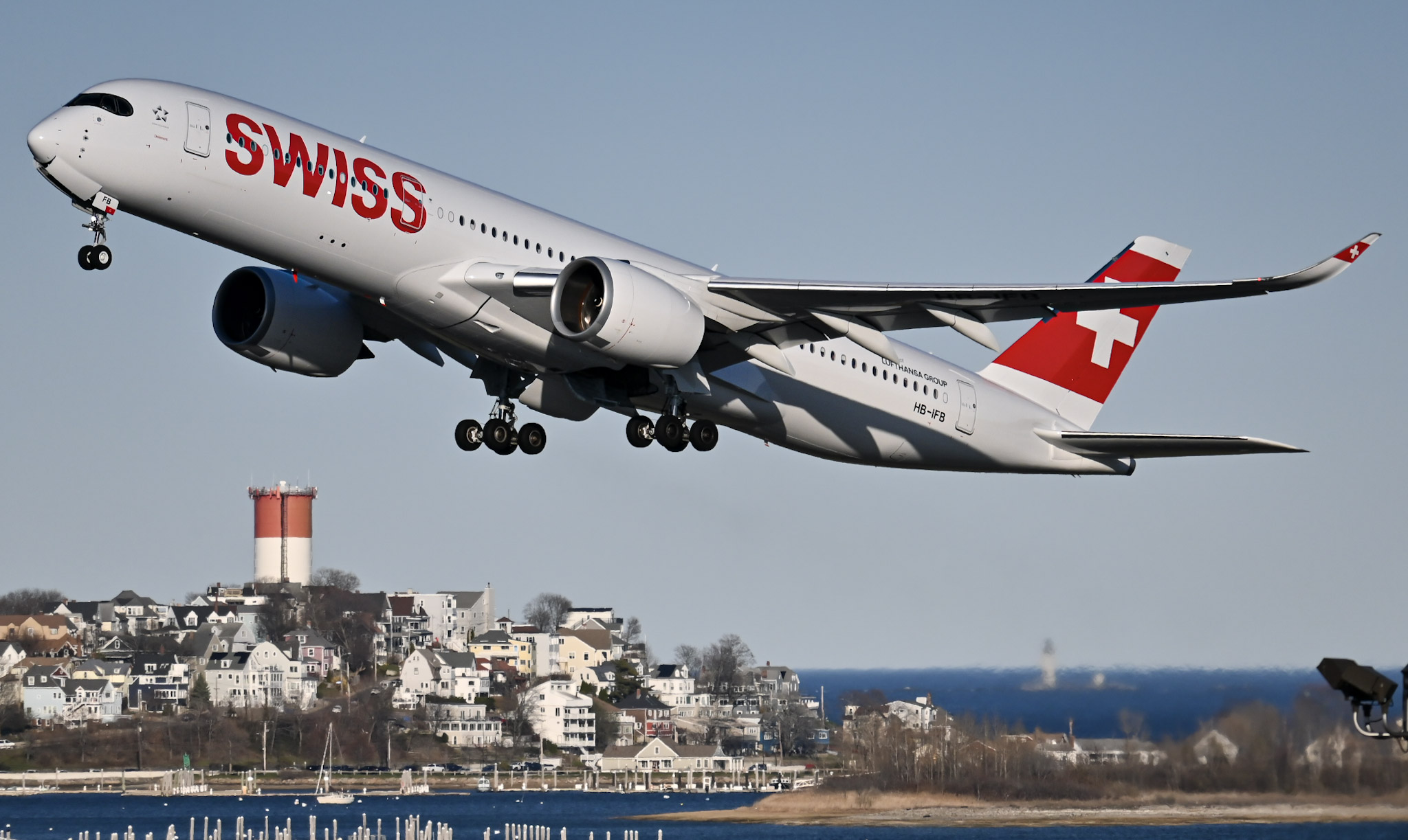 Full size: Swiss International Air Lines Airbus A350-900 HB-IFB at General Edward Lawrence Logan International Airport