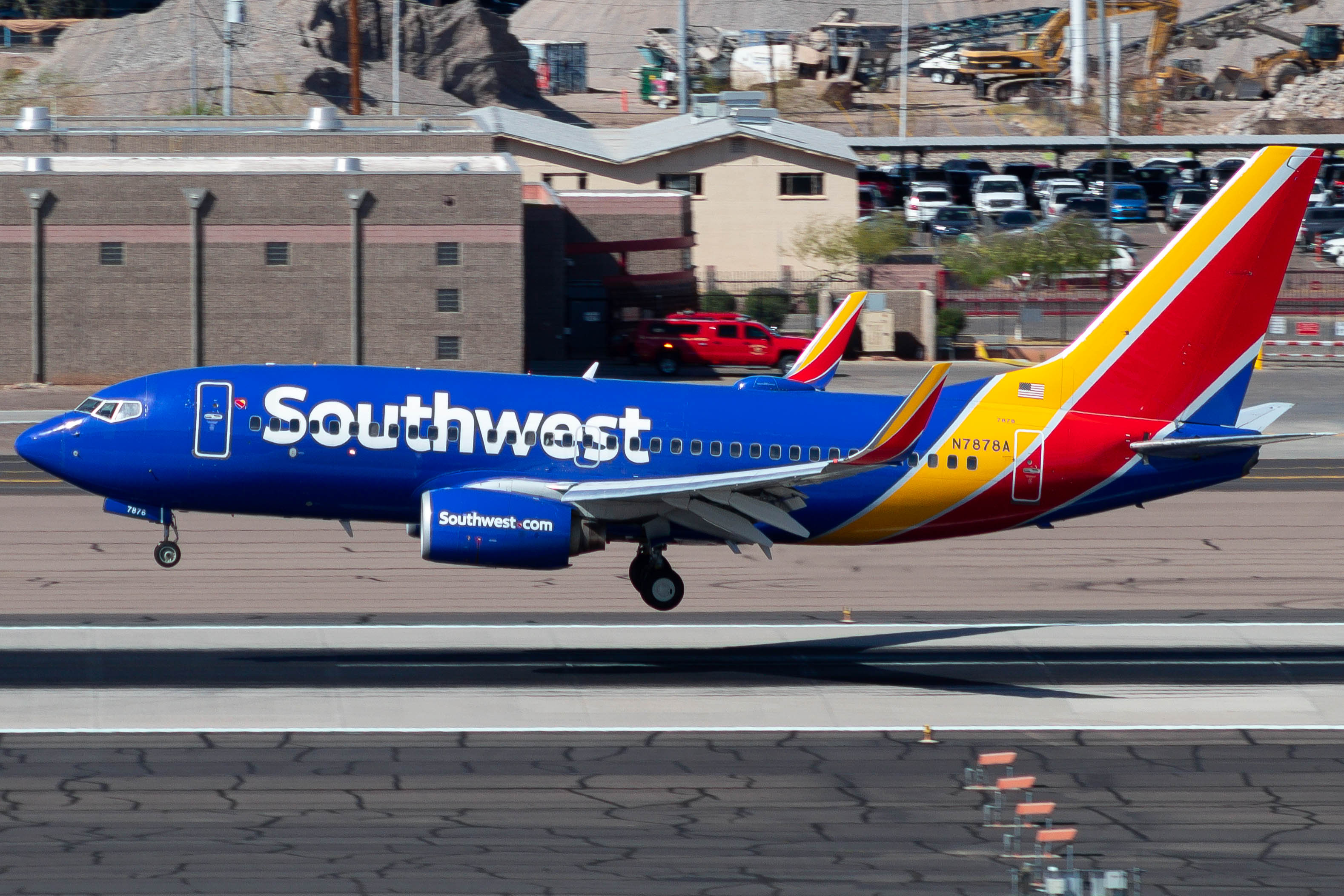 Full size: Southwest Airlines Boeing 737-700 N7878A at Phoenix Sky Harbor International Airport
