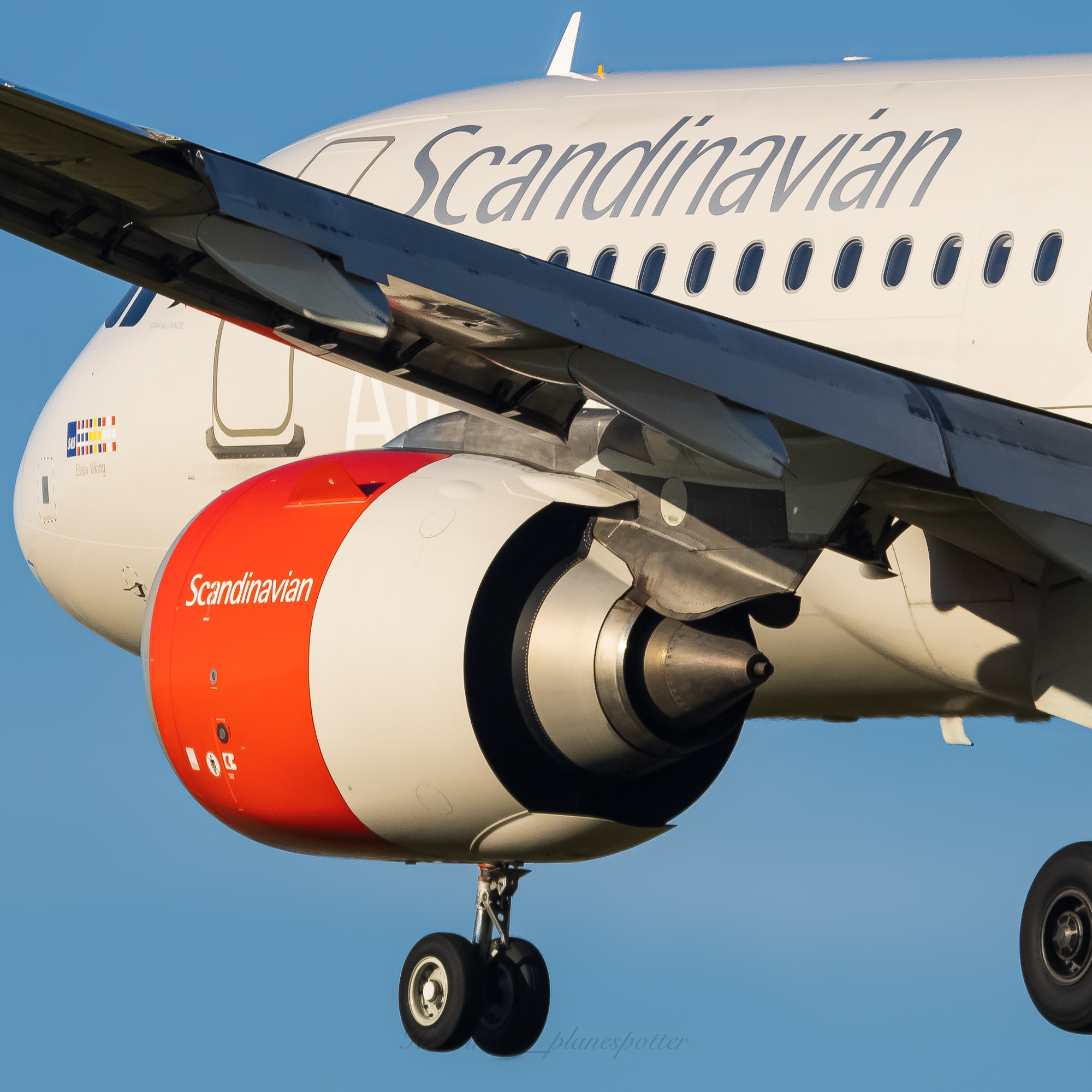 Full size: Scandinavian Airlines Airbus A320NEO EI-SIB at London Heathrow International Airport