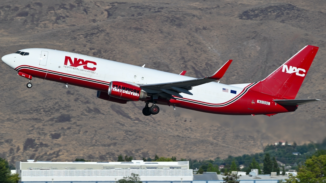 Full size: Northern Air Cargo Boeing 737-800F N3159G at Reno/Tahoe International Airport