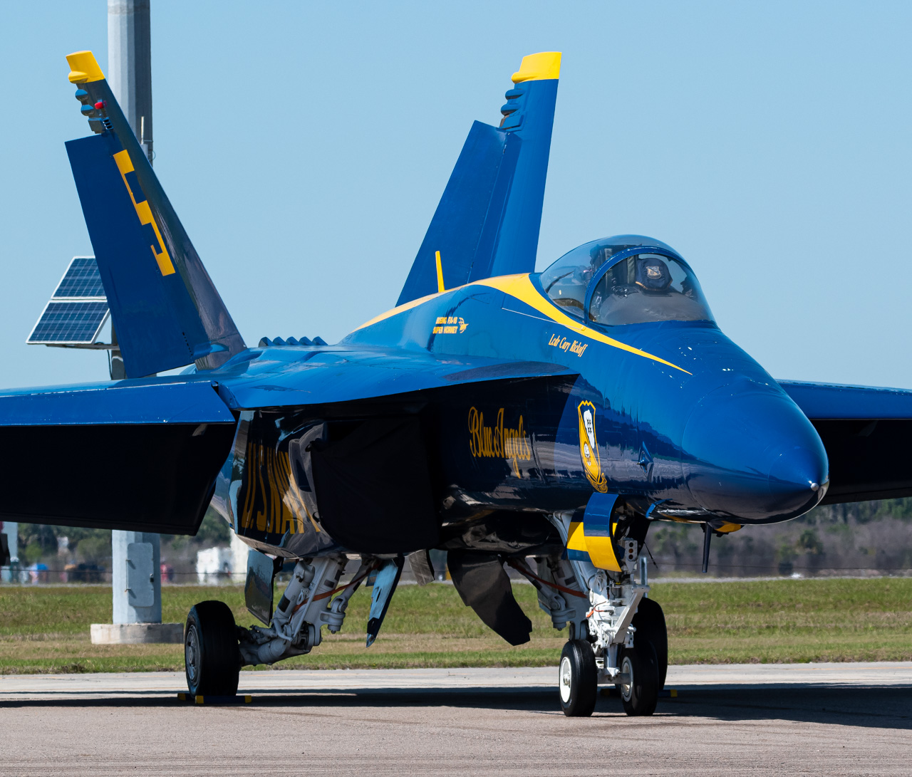 Full size: USN - United States Navy Boeing F/A-18E/F Super Hornet 165536 at Mac Dill AFB
