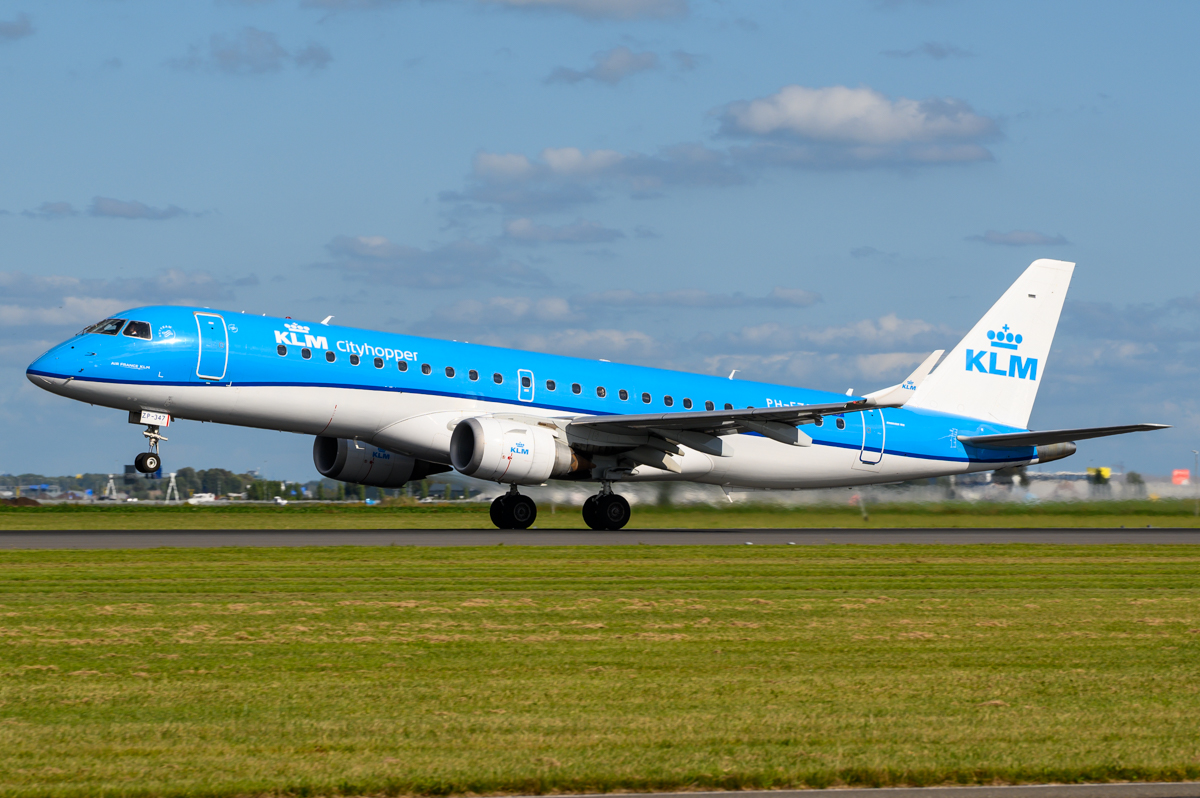 Full size: KLM CityHopper Embraer E190 PH-EZF at Amsterdam Schiphol Airport