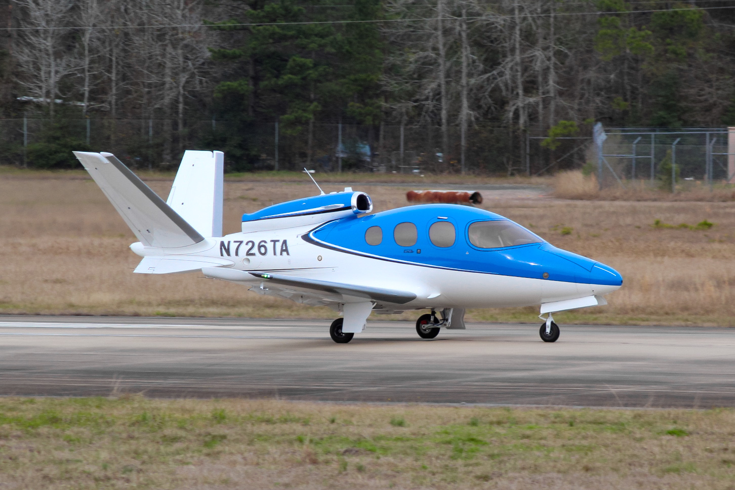 Full size: Tidal Aviation  Cirrus Vision Jet N726TA at Conroe Lone Star Executive Airport