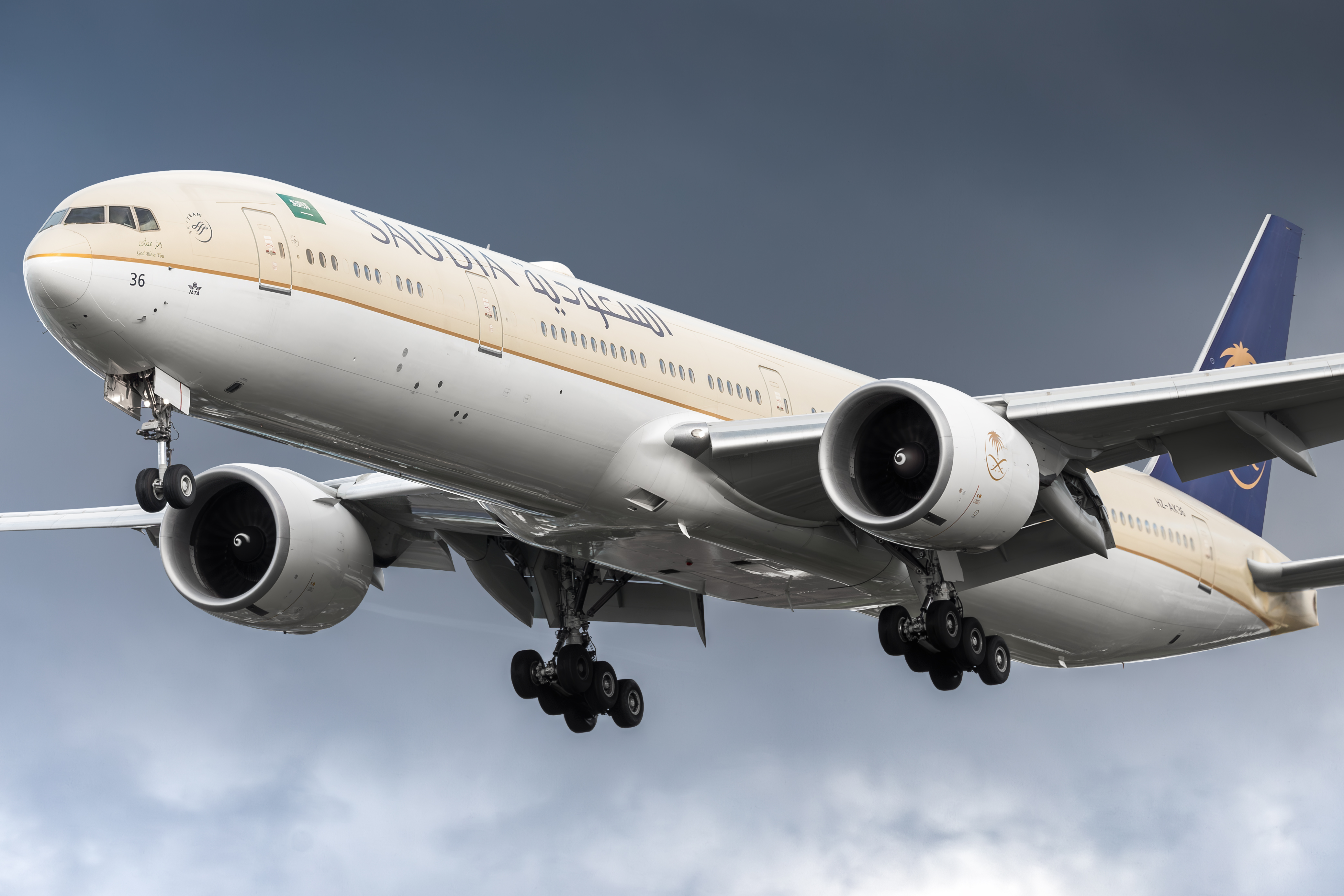 Full size: Saudia Boeing 777-300ER HZ-AK36 at London Heathrow International Airport