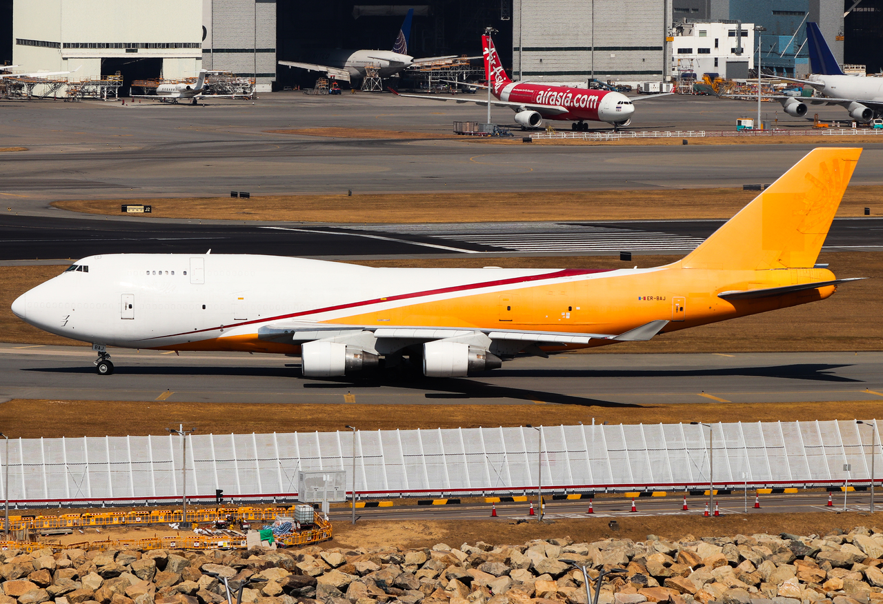 Full size: Aerotranscargo  Boeing 747-400F ER-BAJ at Hong Kong International Airport