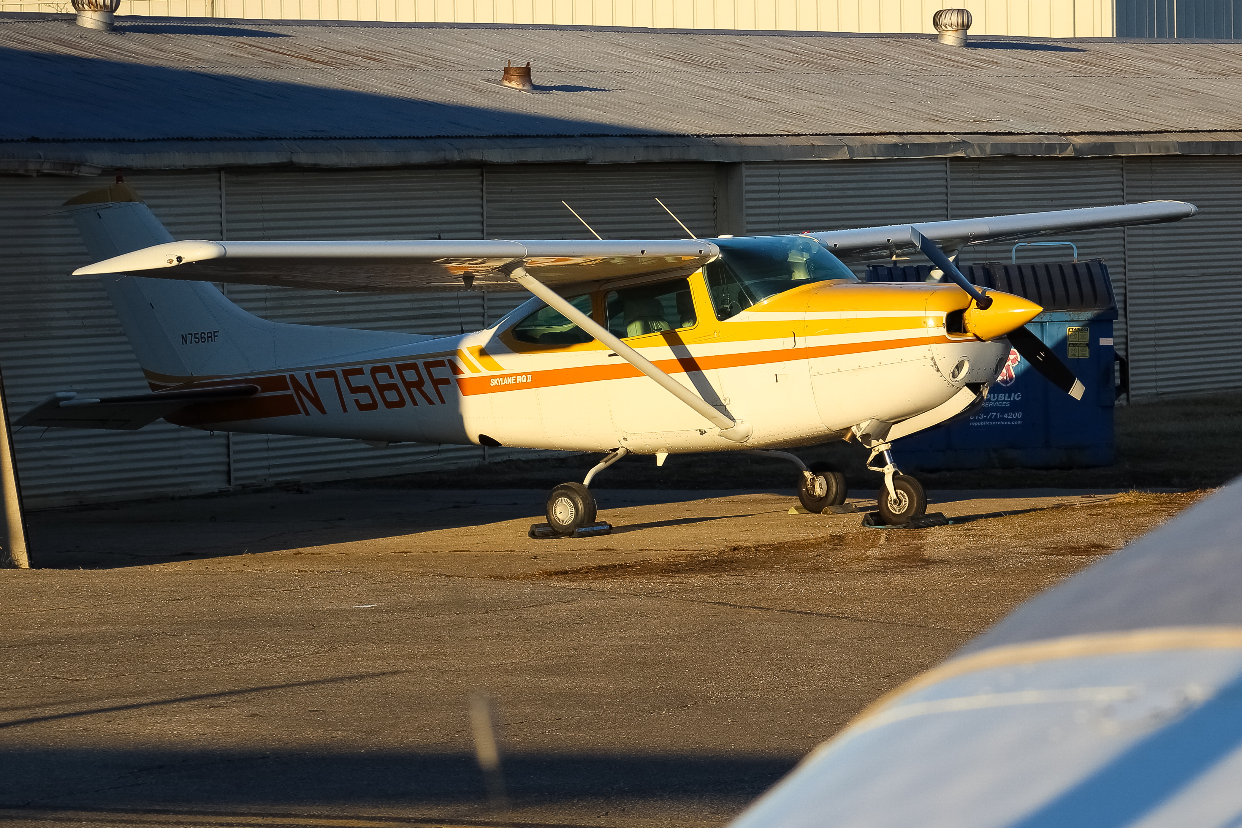Full size: PRIVATE  Cessna 182 Skylane N756RF at Cincinnati Municipal Airport/Lunken Field