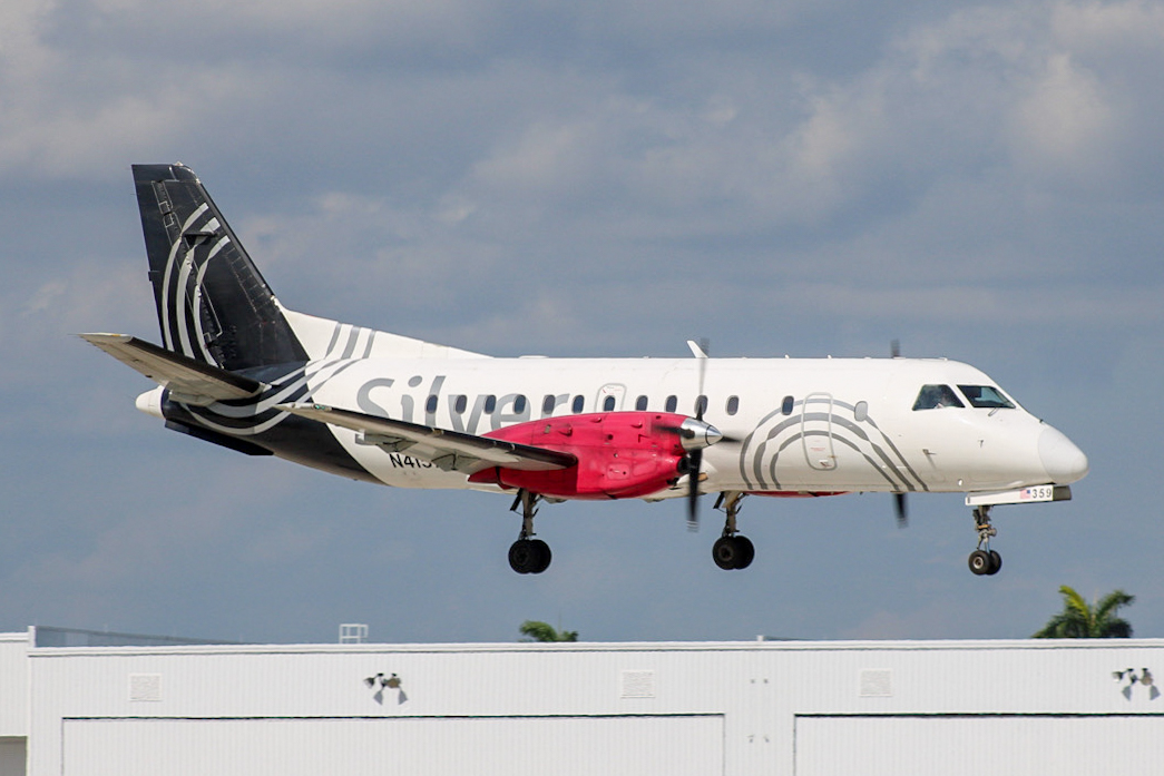 Full size: Silver Airways Saab 340 N415XJ at Fort Lauderdale/Hollywood International Airport