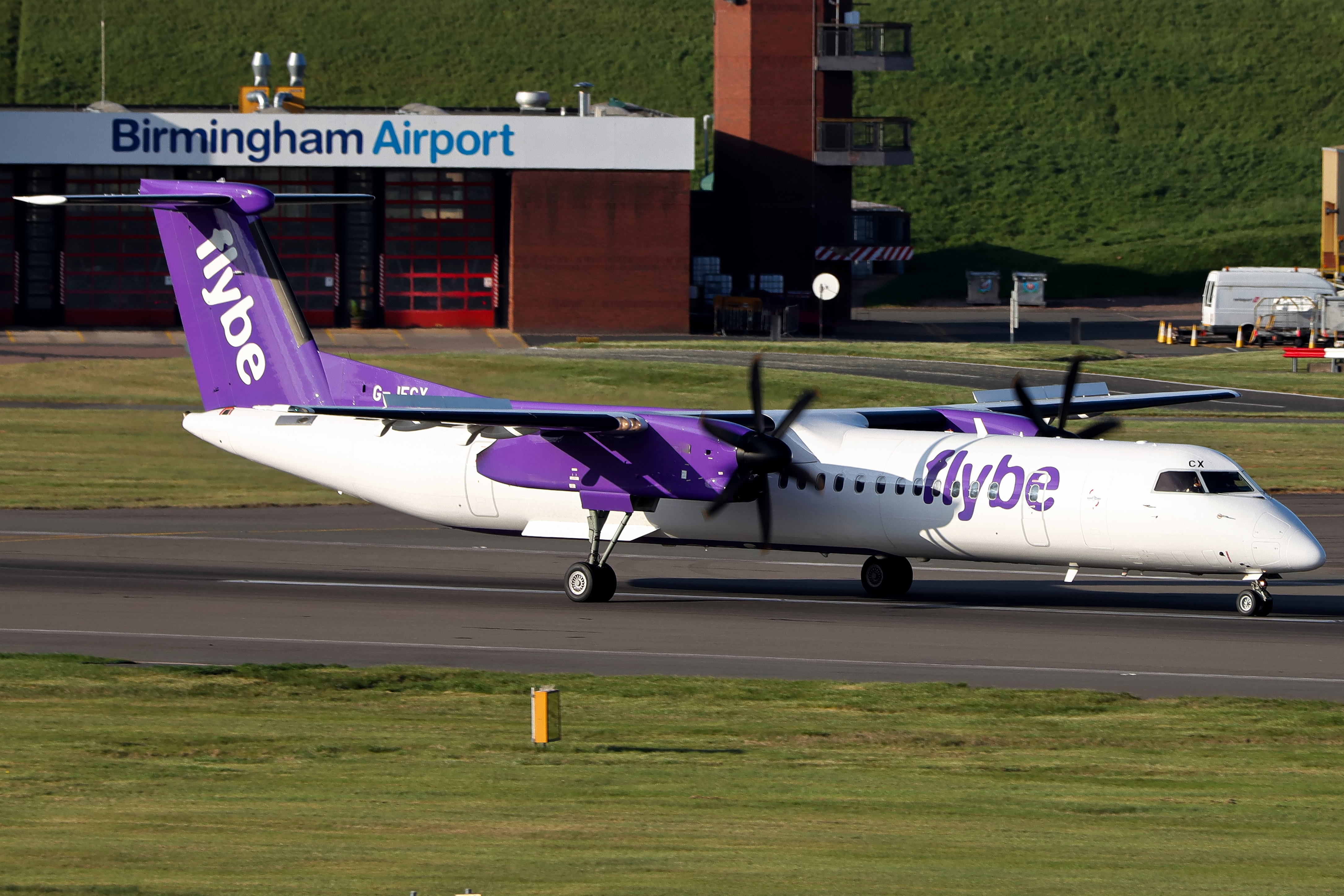 Full size: Flybe De Havilland Dash-8 q400 G-JECX at Birmingham Airport
