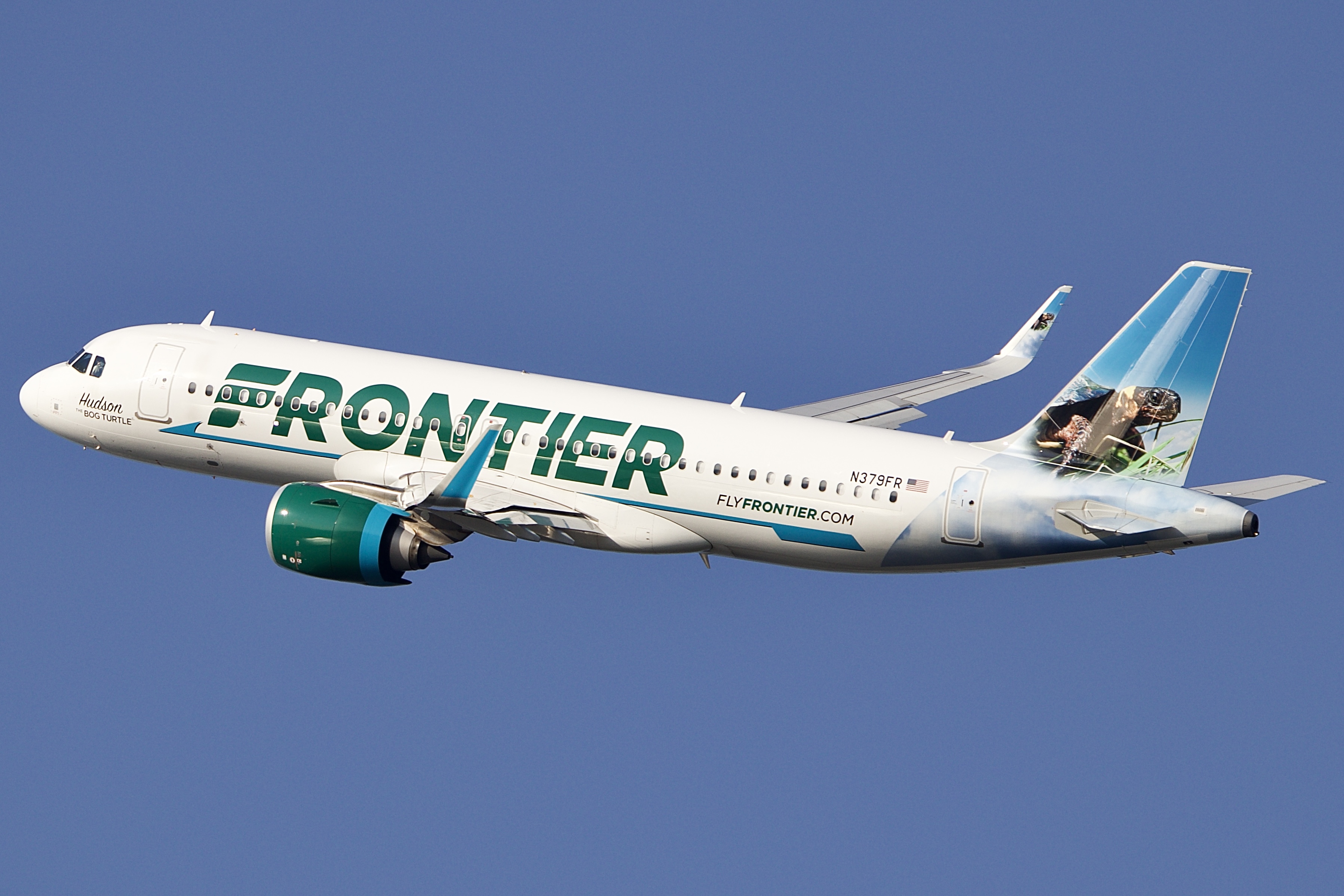 Full size: Frontier Airlines Airbus A320NEO N379FR at Ronald Reagan National Airport