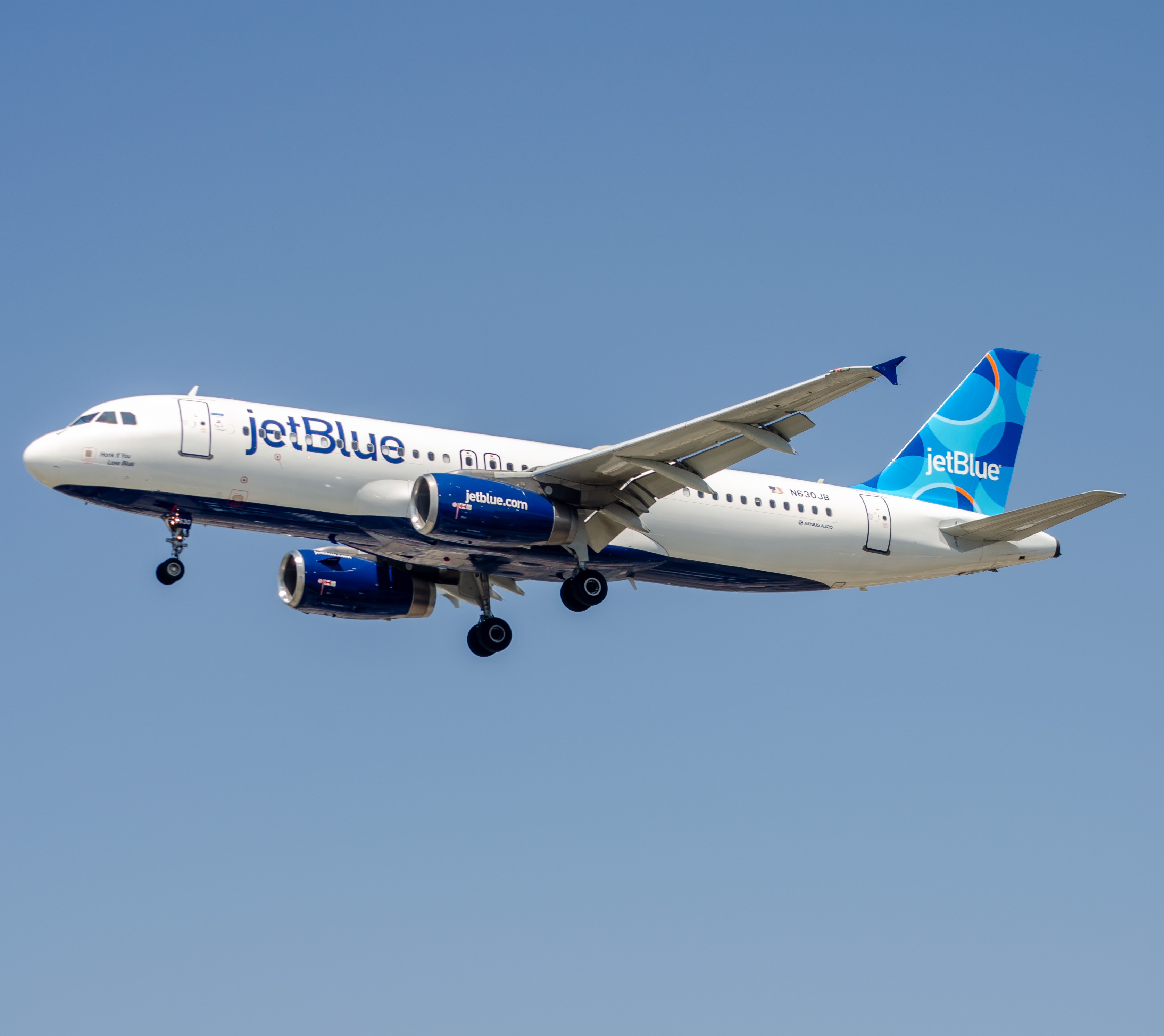 Full size: JetBlue Airways Airbus A320-232 N630JB at Los Angeles International Airport