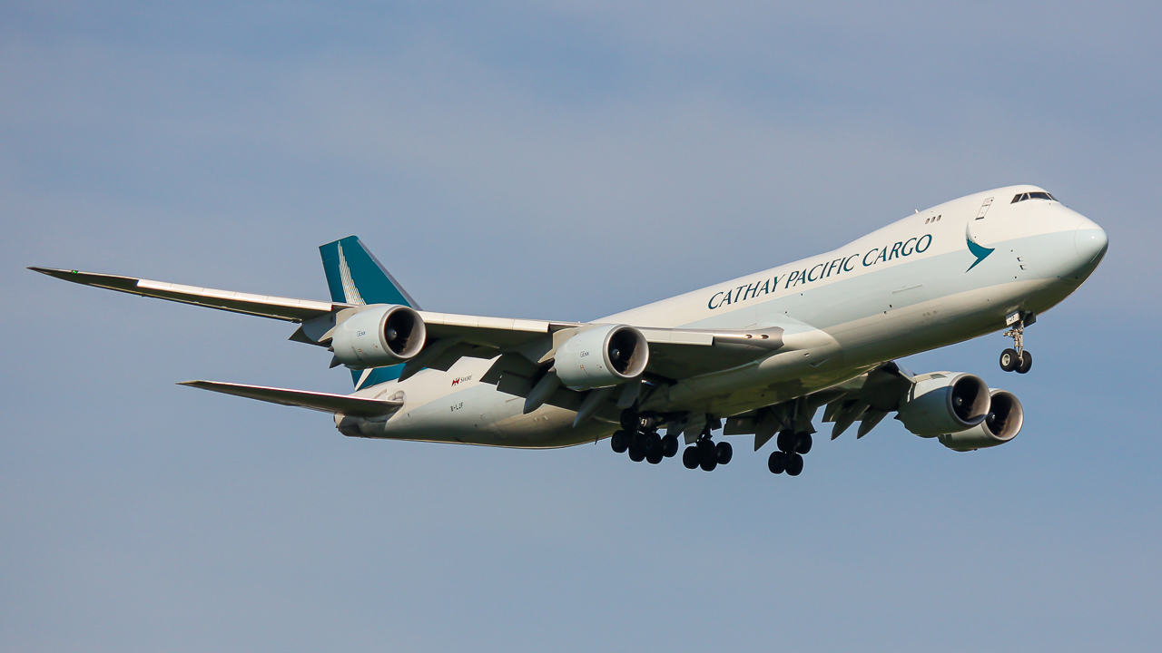 Full size: Cathay Pacific Cargo Boeing 747-8F B-LJF at Rickenbacker International Airport