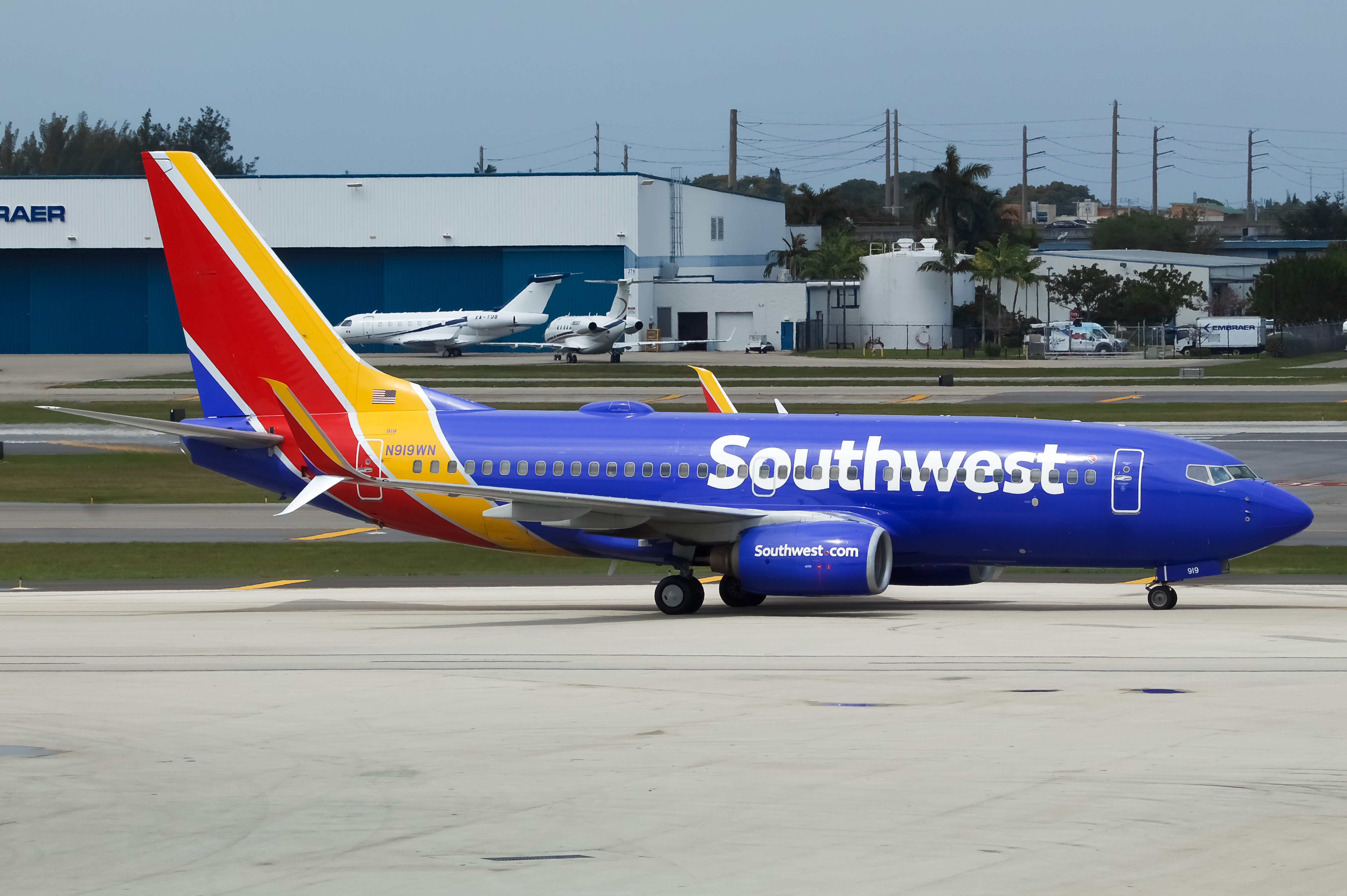 Full size: Southwest Airlines Boeing 737-700 N919WN at Fort Lauderdale/Hollywood International Airport