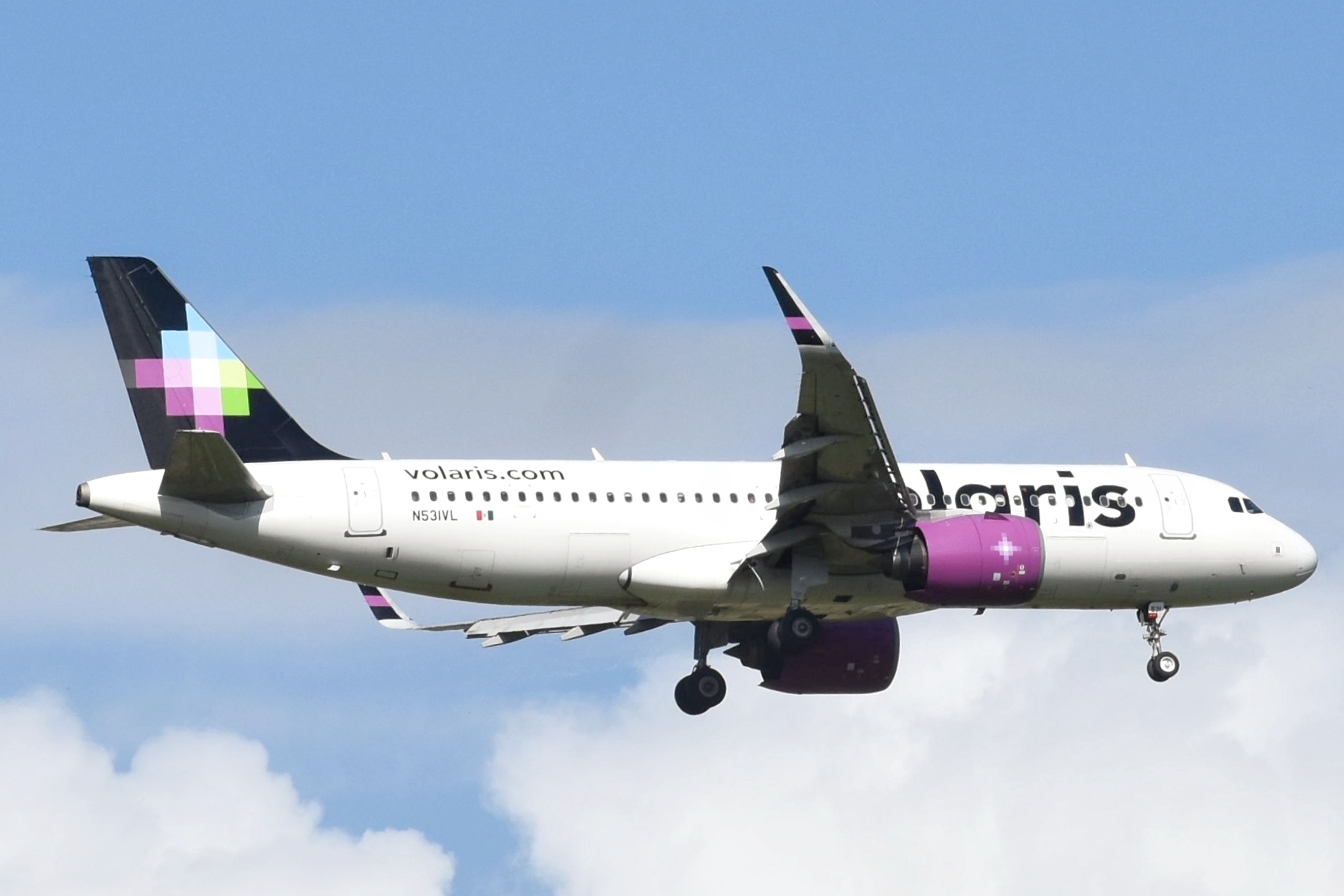 Full size: Volaris  Airbus A320NEO N531VL at San Jose del Cabo Los Cabos International Airport