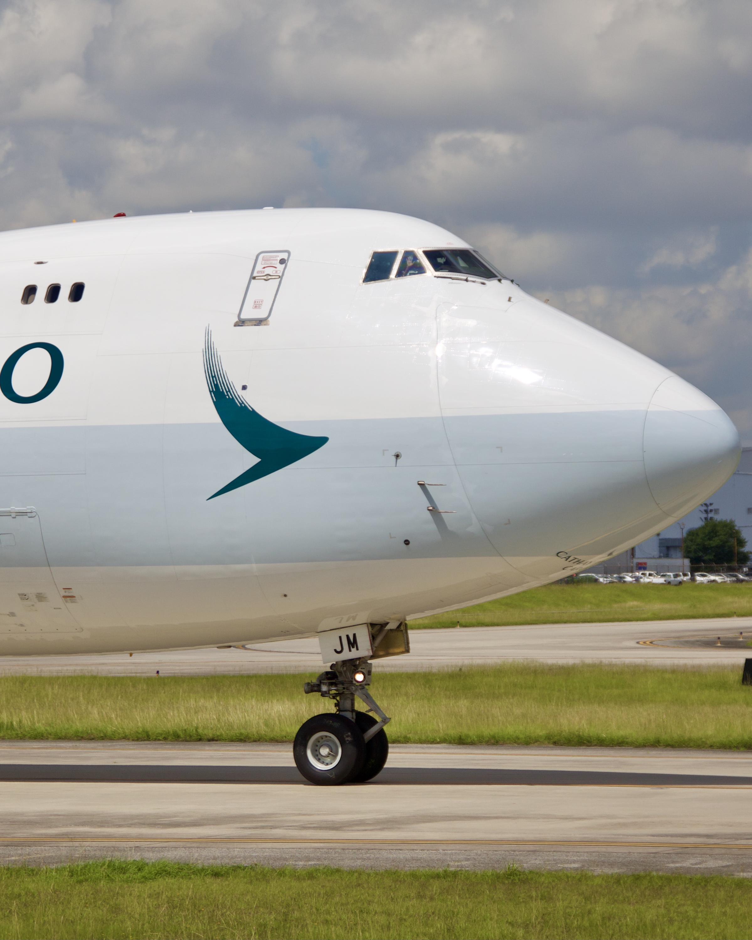 Full size: Cathay Pacific Cargo Boeing 747-8F B-LJM at Houston-George Bush Intercontinental Airport