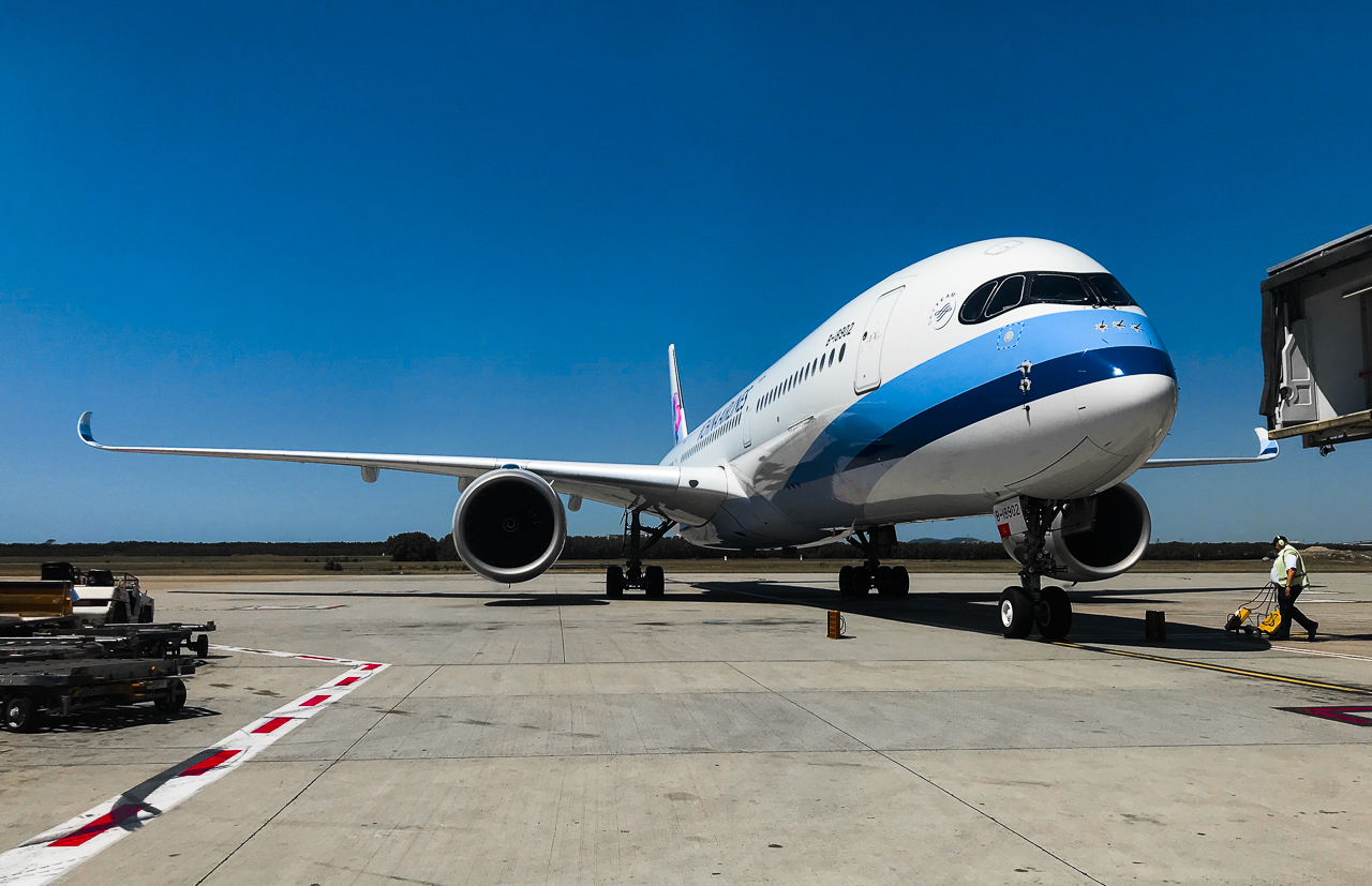 Full size: China Airlines Airbus A350-900 B-18902 at Brisbane Airport
