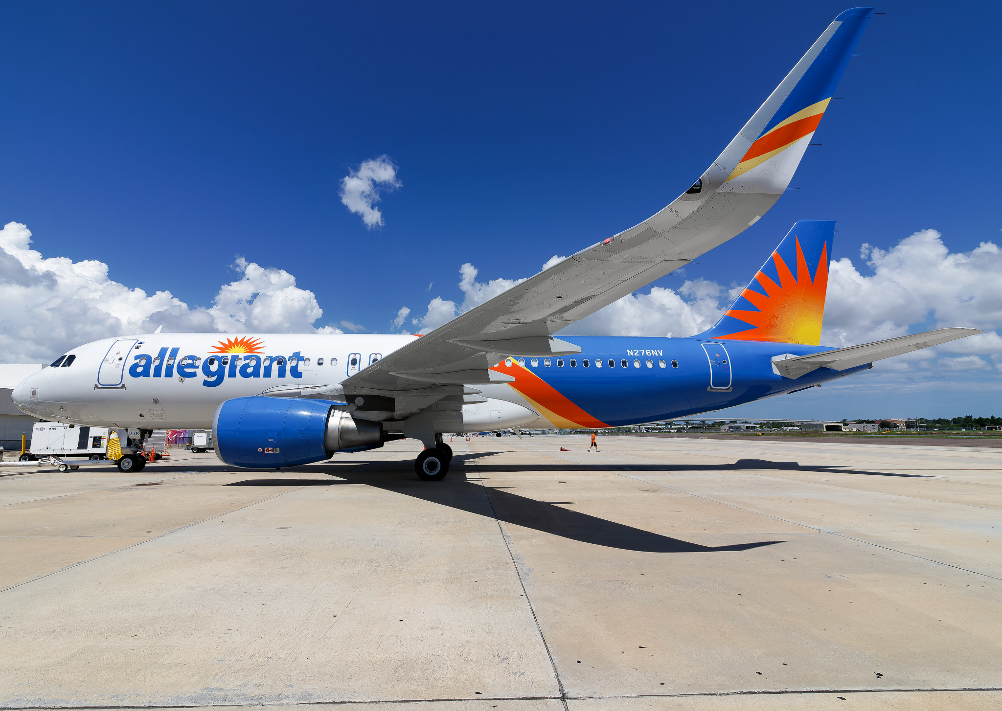 Full size: Allegiant Air Airbus A320 N276NV at St. Petersburg Clearwater International Airport