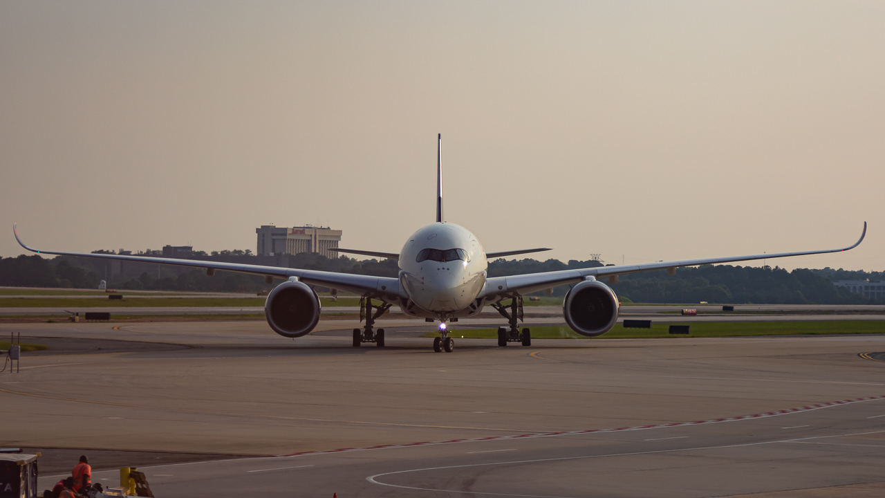 Full size: Delta Airlines Airbus A350-900 N508DN at Hartsfield-Jackson Atlanta International Airport