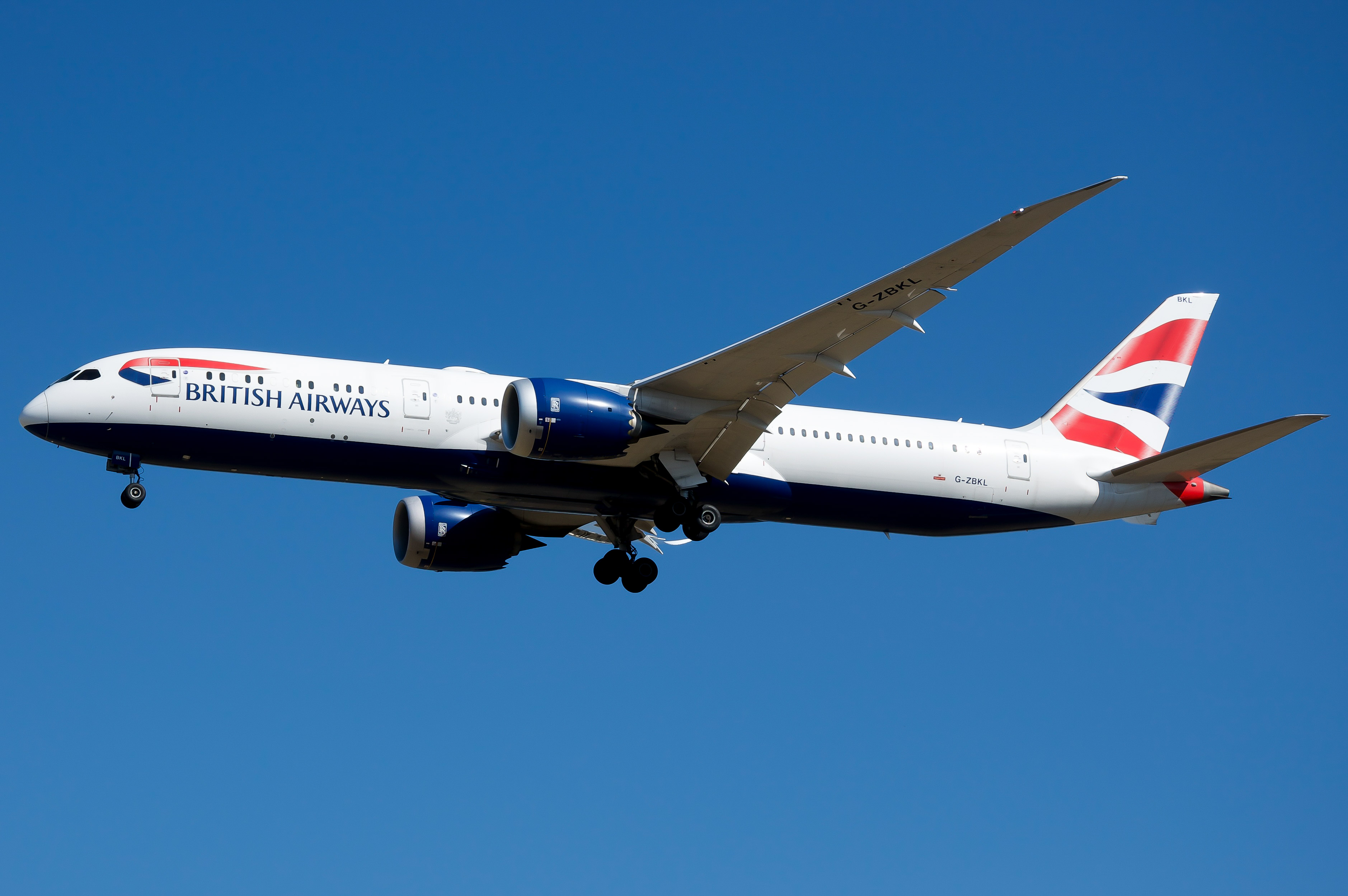 Full size: British Airways Boeing 787-9 G-ZBKL at Washington Dulles International Airport