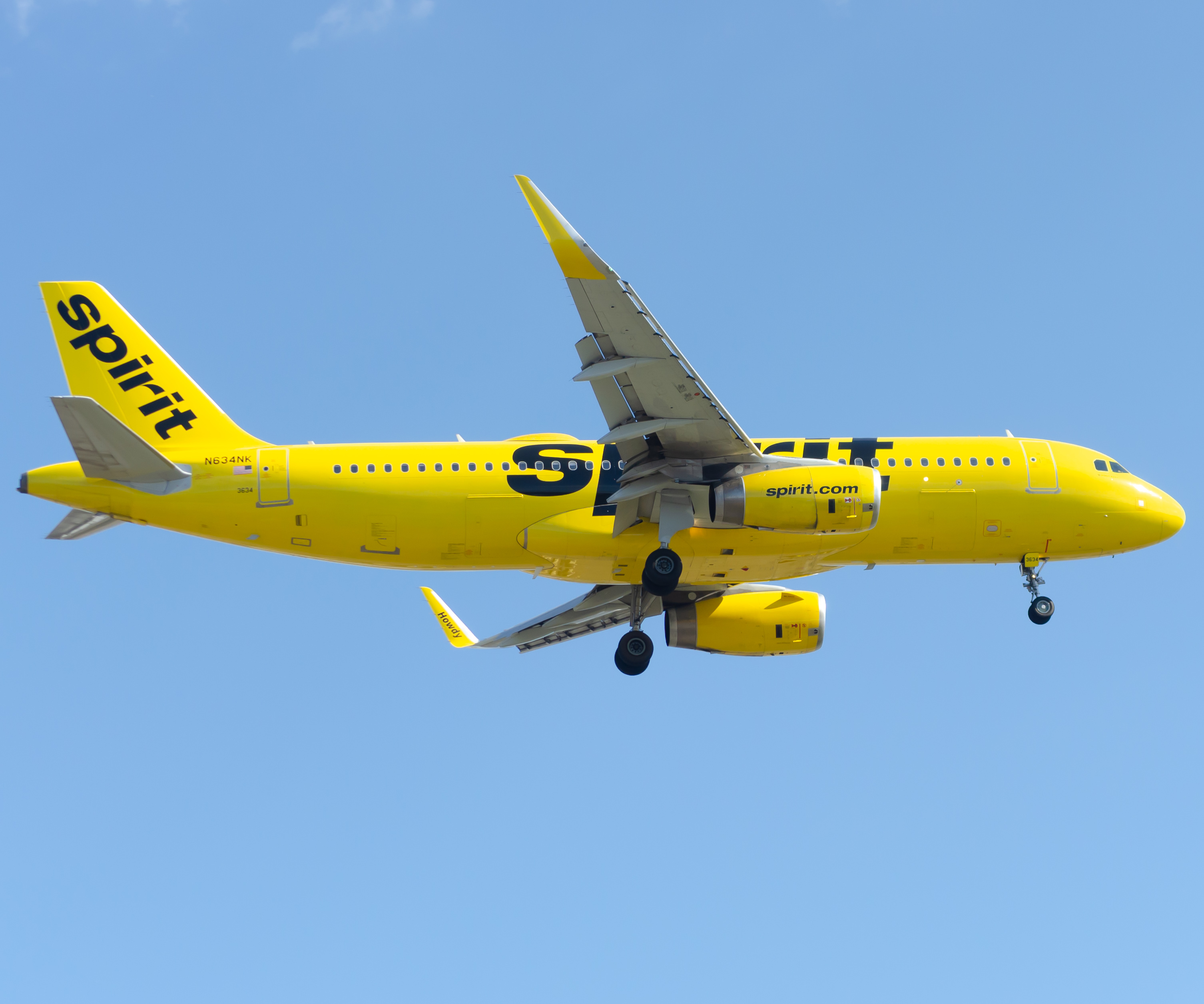 Full size: Spirit Airlines Airbus A320 N634NK at Newark Liberty International Airport