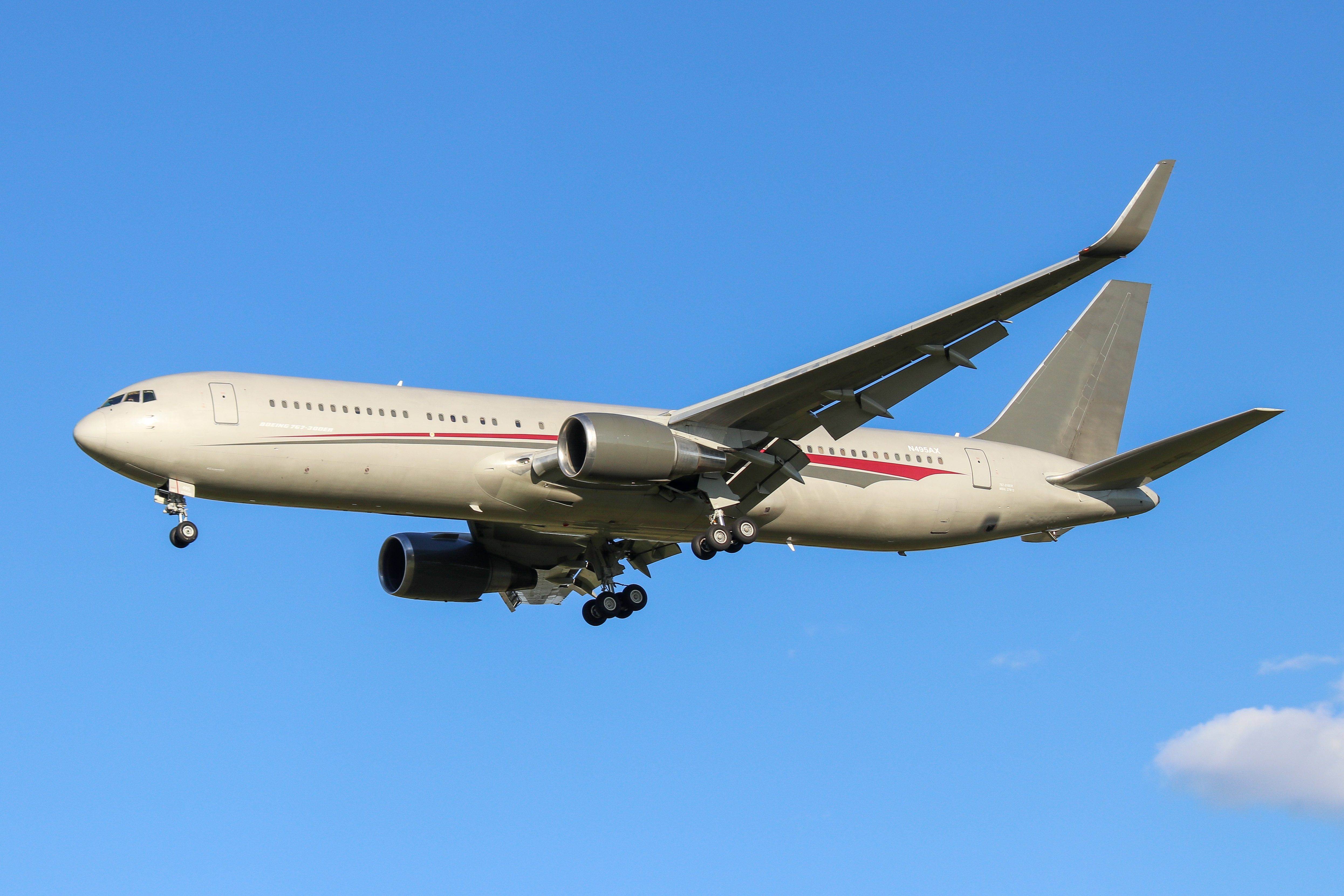 Full size: Omni Air International Boeing 767-300ER N495AX at Washington Dulles International Airport