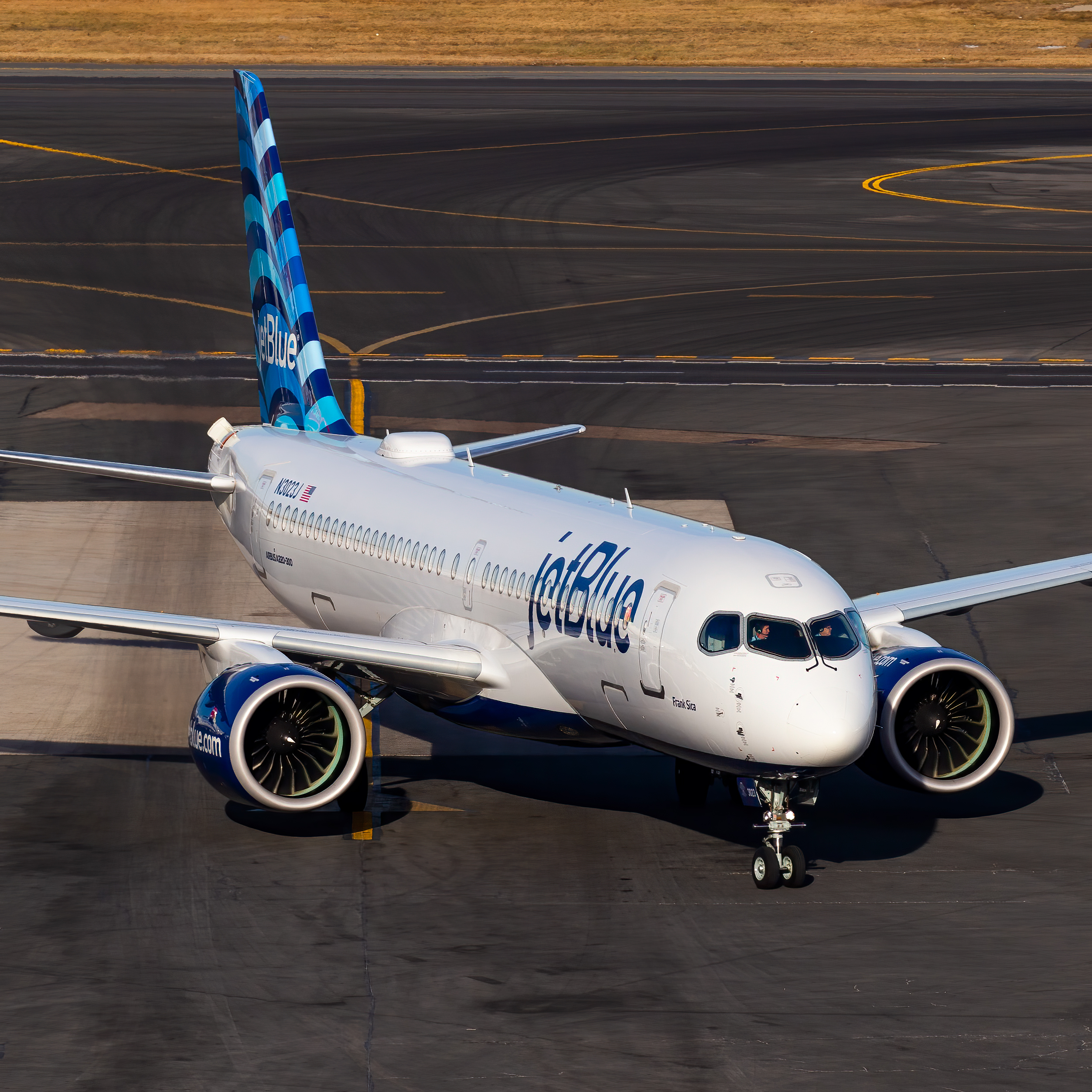 Full size: JetBlue Airways Airbus A220-300 N2023J at General Edward Lawrence Logan International Airport