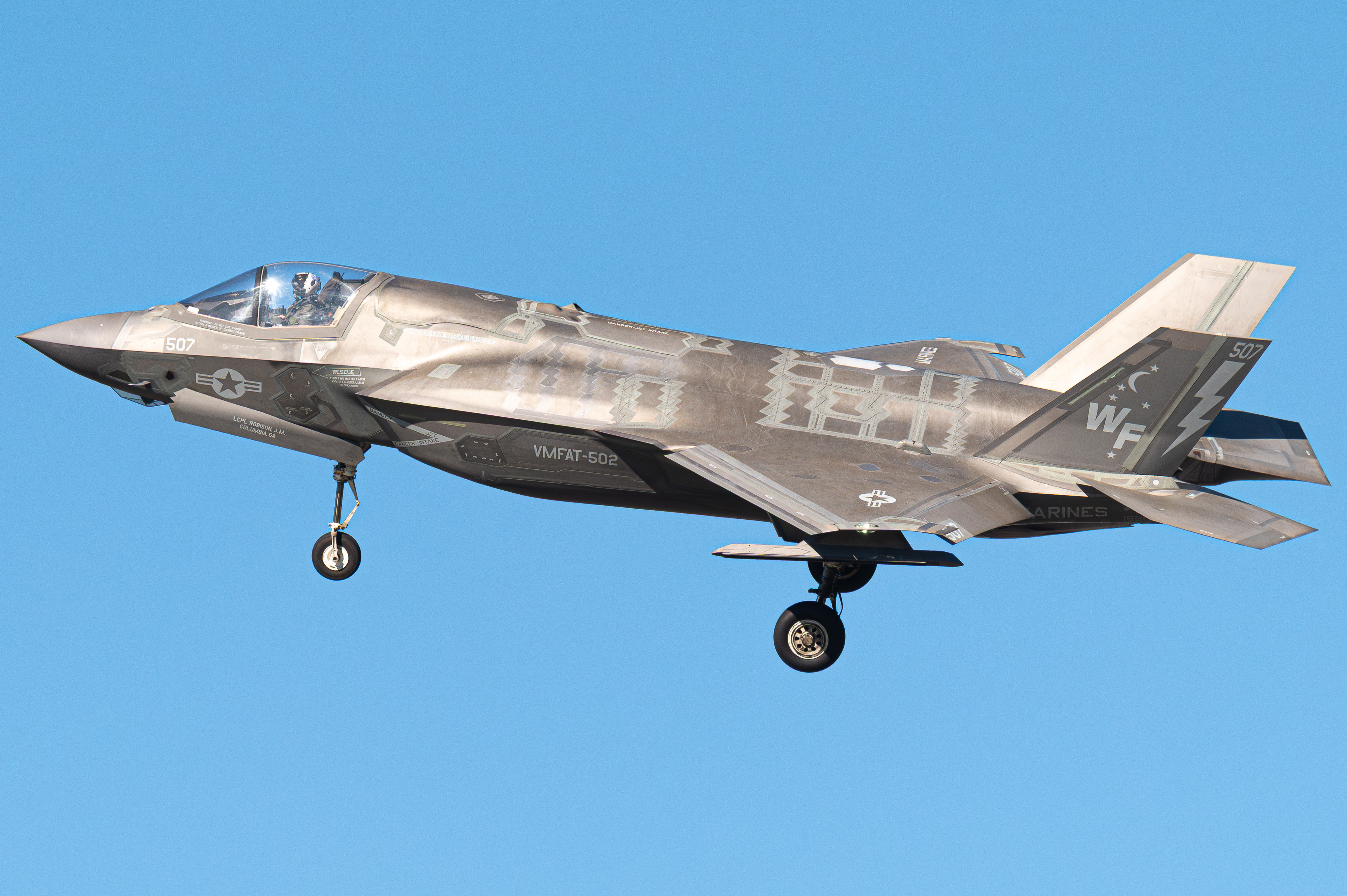 Full size: USMC - United States Marine Corp Lockheed Martin F-35 Lightning 169058 at Miramar MCAS (Joe Foss Field) Airport