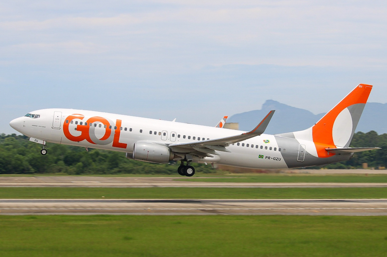 Full size: GOL Boeing 737-800 PR-GZU at Rio de Janeiro Galeao International Airport