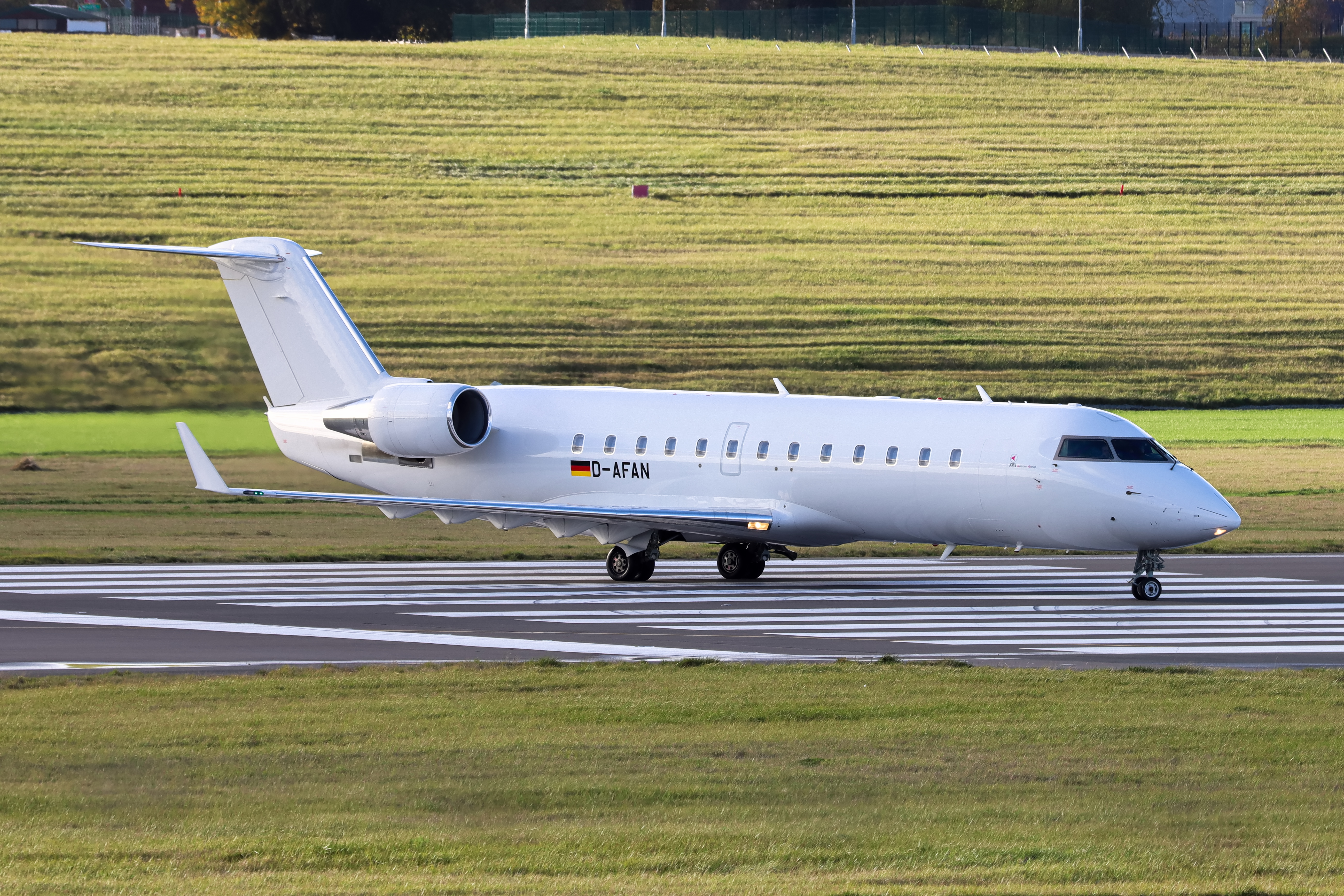 Full size: FAI rent-a-jet Mitsubishi CRJ-200 D-AFAN at Birmingham Airport