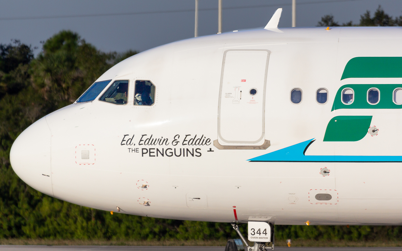 Full size: Frontier Airlines Airbus A320NEO N344FR at Tampa International Airport