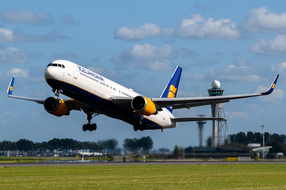 Full size: Icelandair Boeing 767-300ER TF-ISO at Amsterdam Schiphol Airport