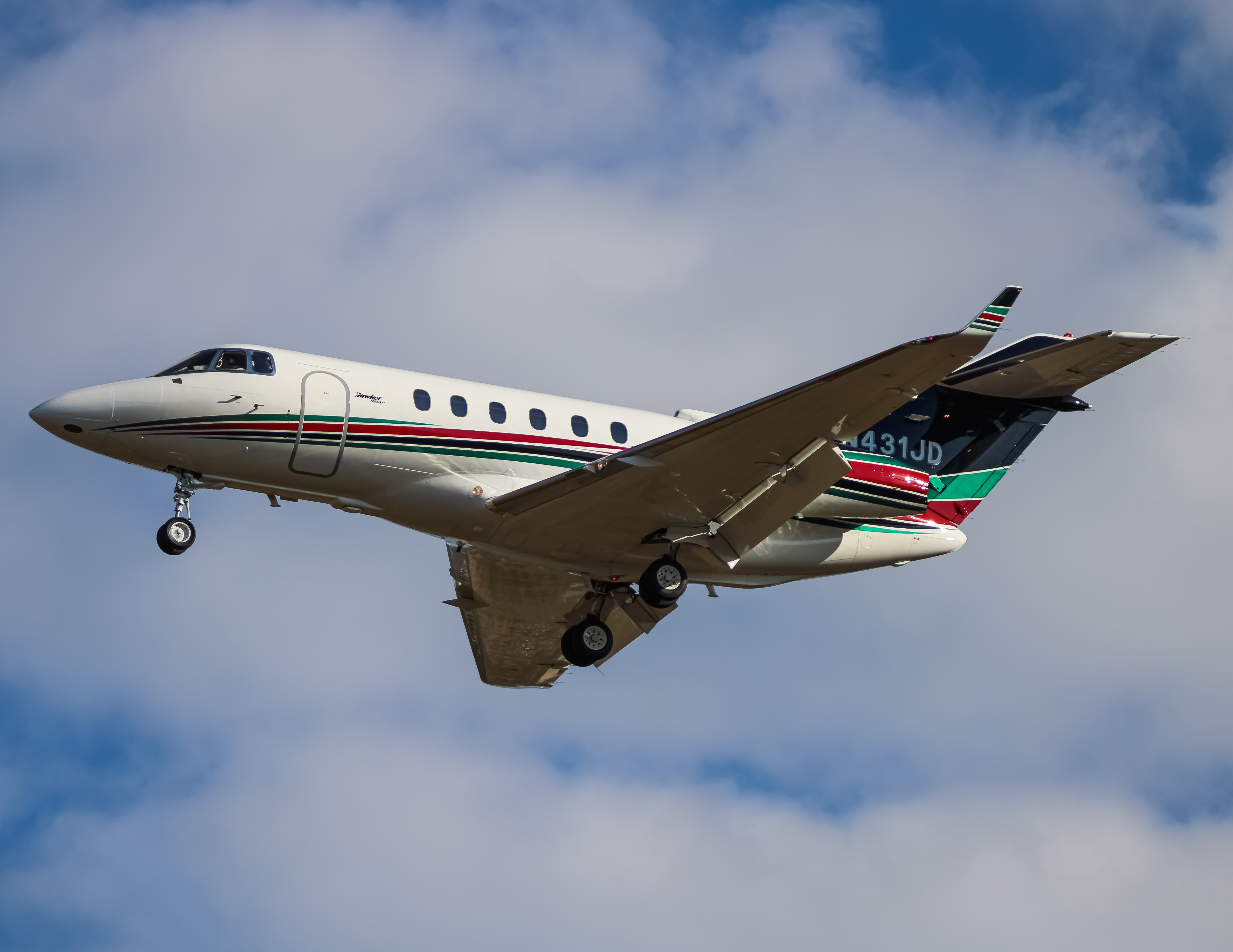 Full size: PRIVATE Beechcraft Hawker 900XP N431JD at Washington Dulles International Airport