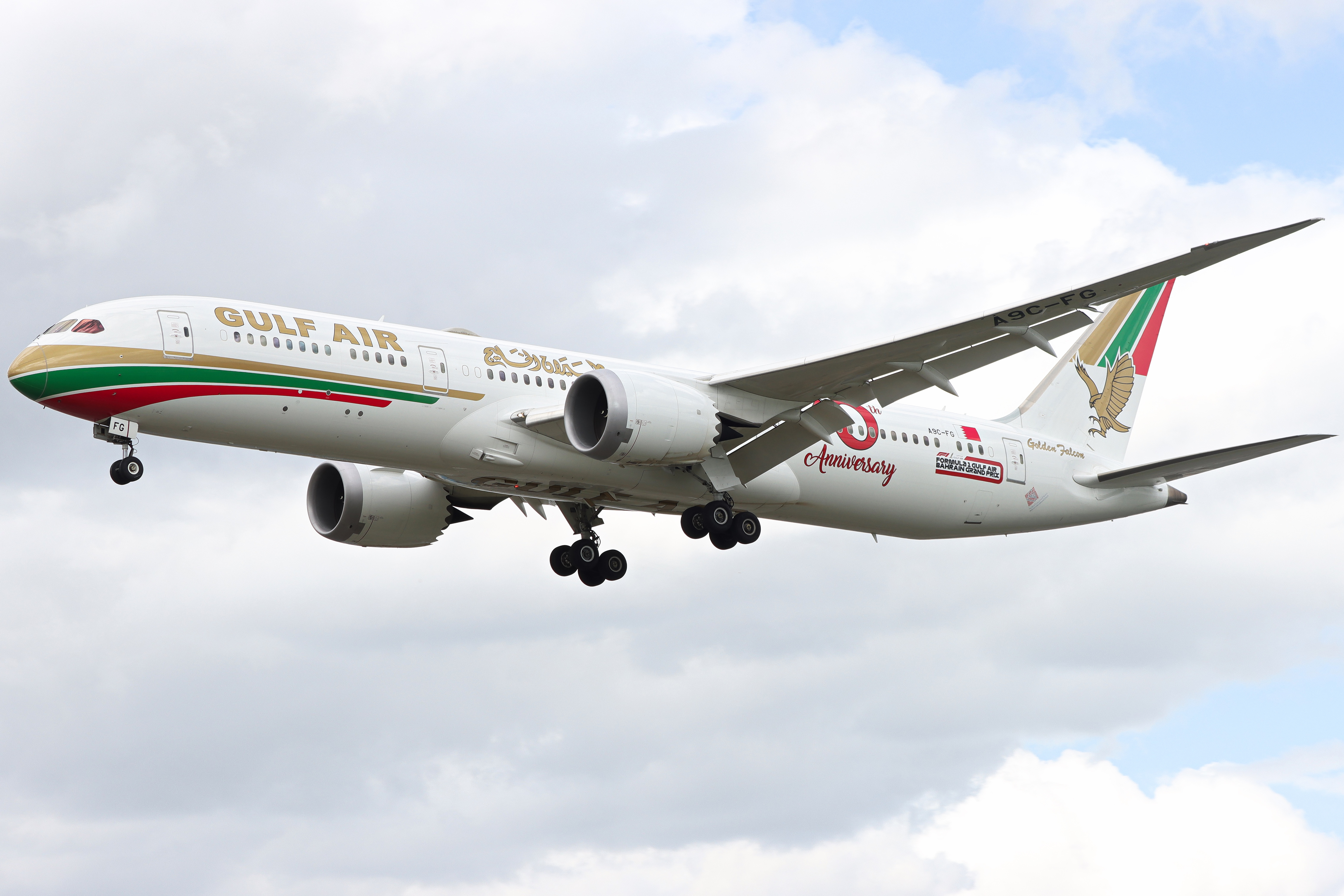 Full size: Gulf Air Boeing 787-9 A9C-FG at London Heathrow International Airport