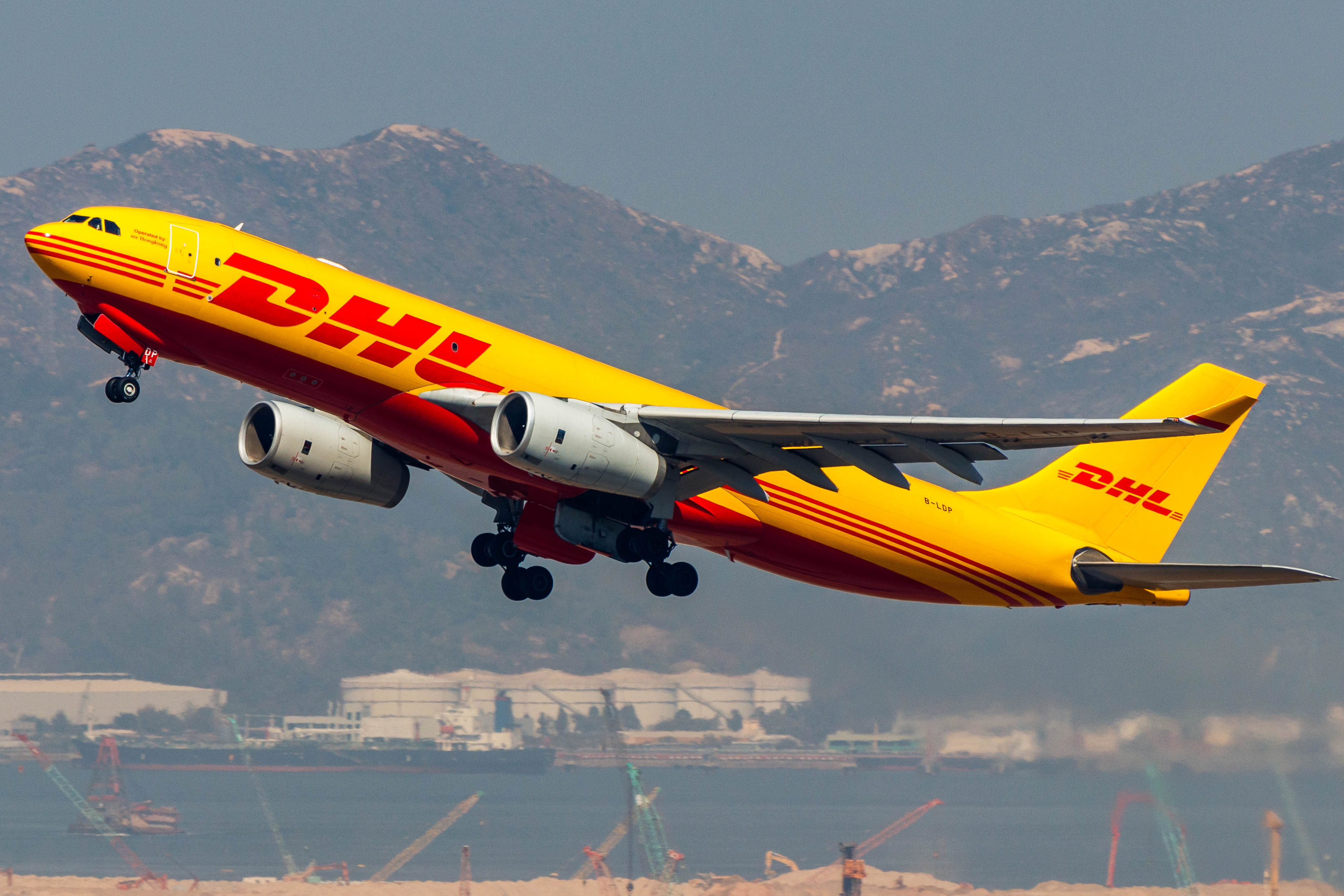 Full size: DHL Airbus A330-200F B-LDP at Hong Kong International Airport