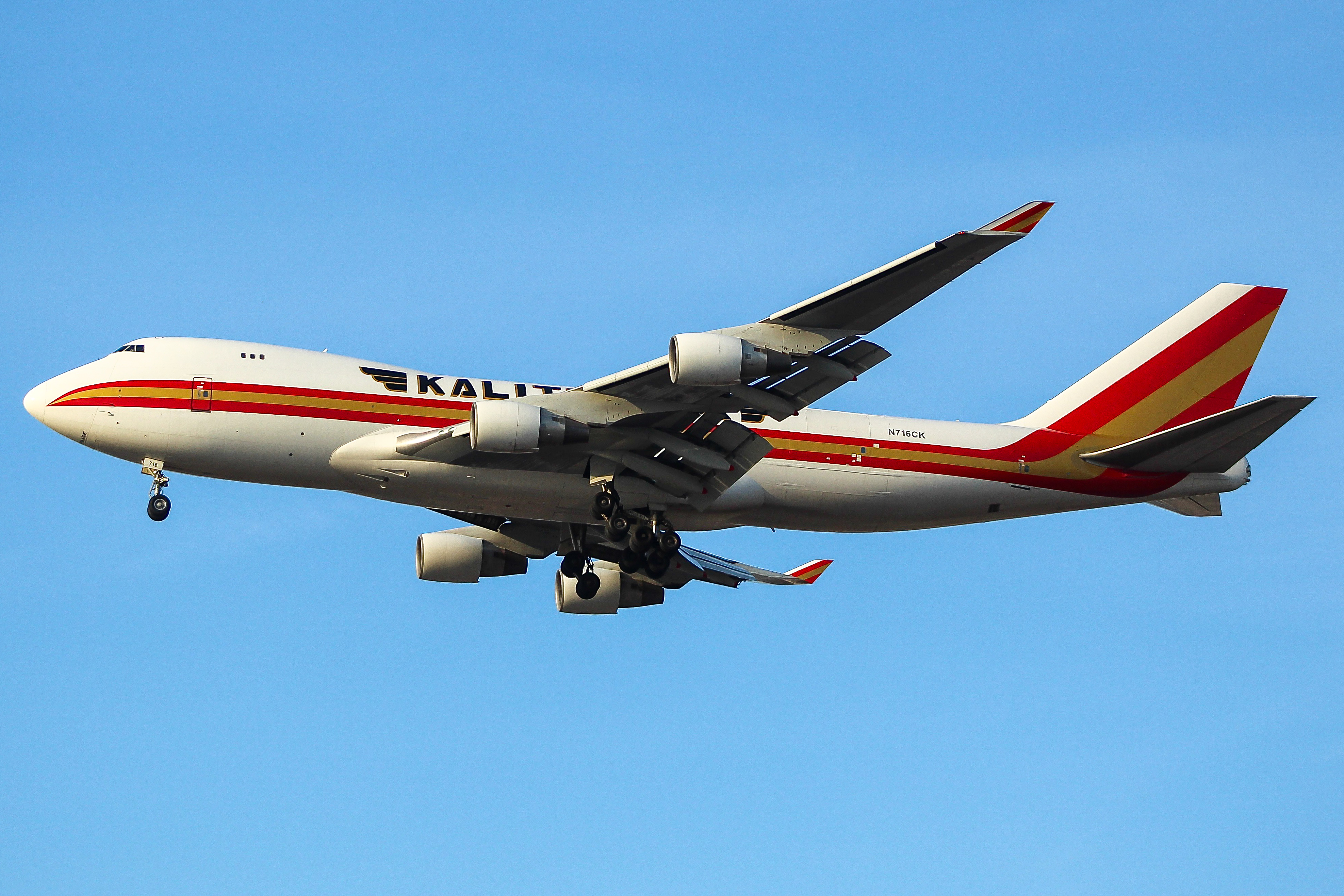 Full size: Kalitta Air Boeing 747-400F N716CK at Chicago O'Hare International Airport