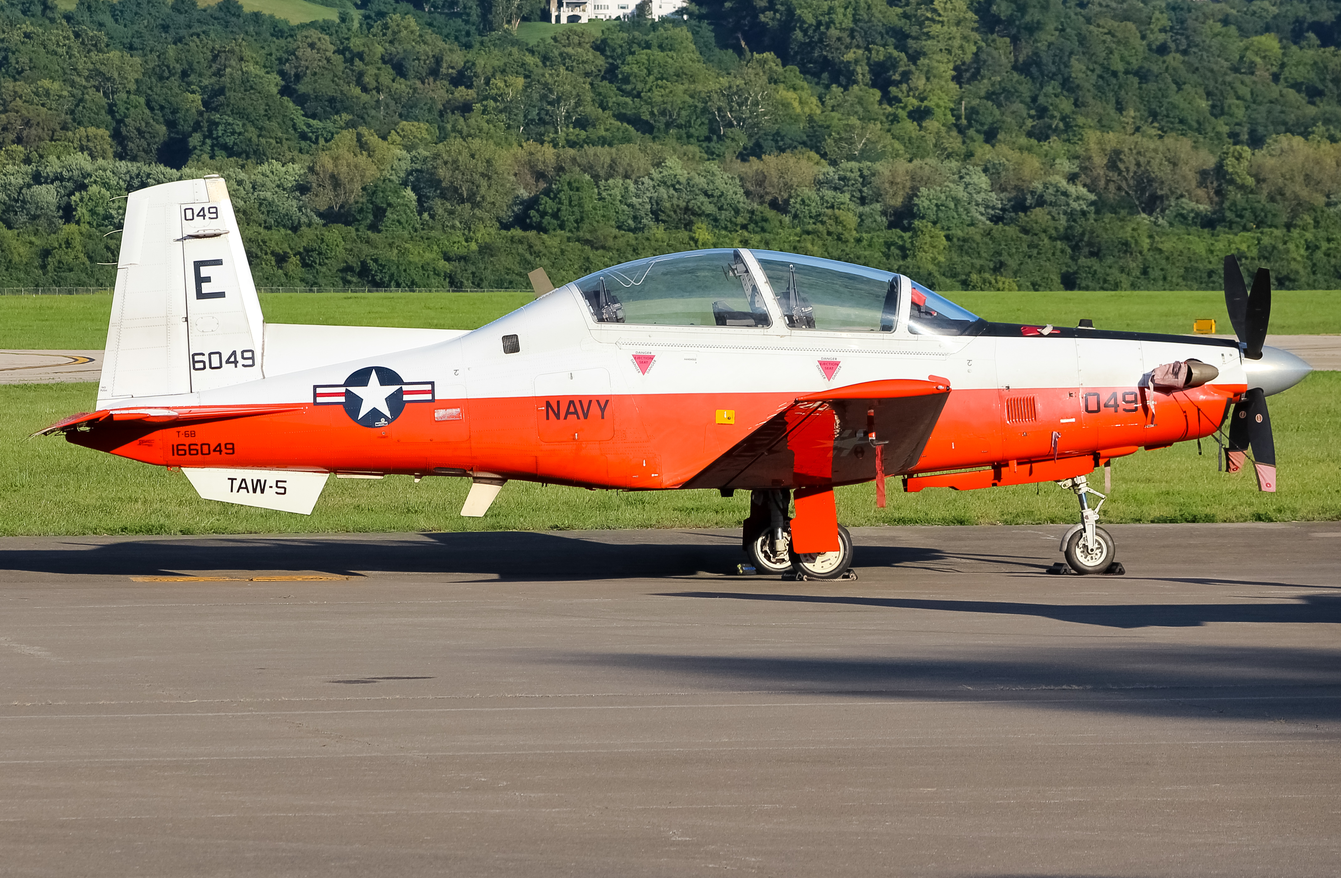 Full size: USN - United States Navy Beechcraft T-6 Texan II 166049 at Cincinnati Municipal Airport/Lunken Field