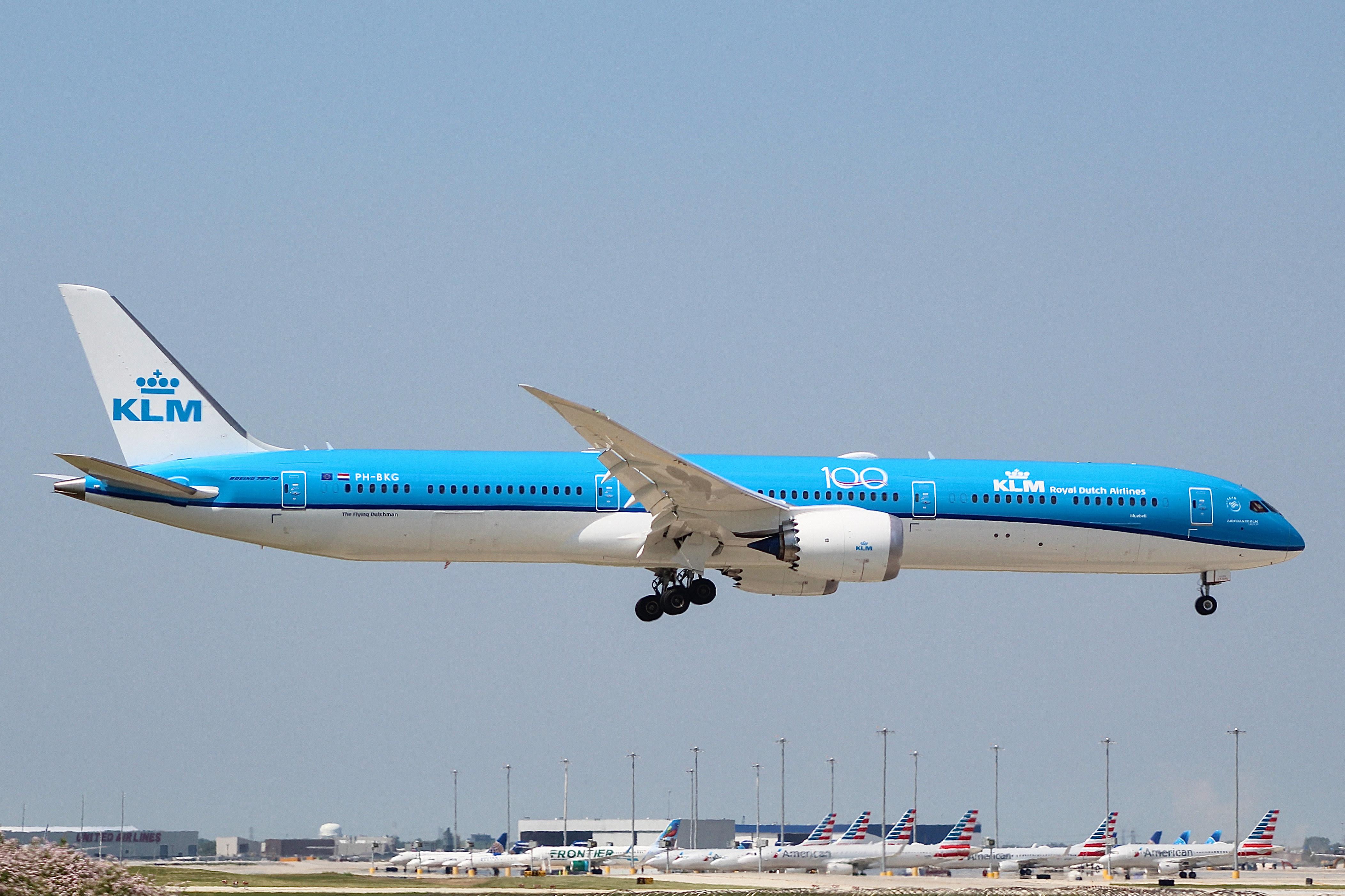 Full size: KLM Boeing 787-10 PH-BKG at Chicago O'Hare International Airport