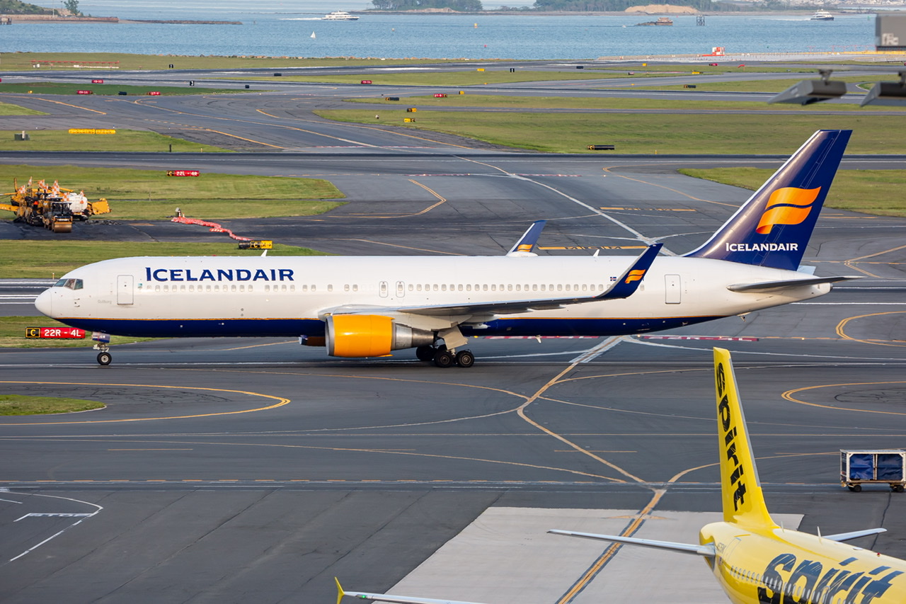 Full size: Icelandair Boeing 767-300ER TF-ISW at General Edward Lawrence Logan International Airport
