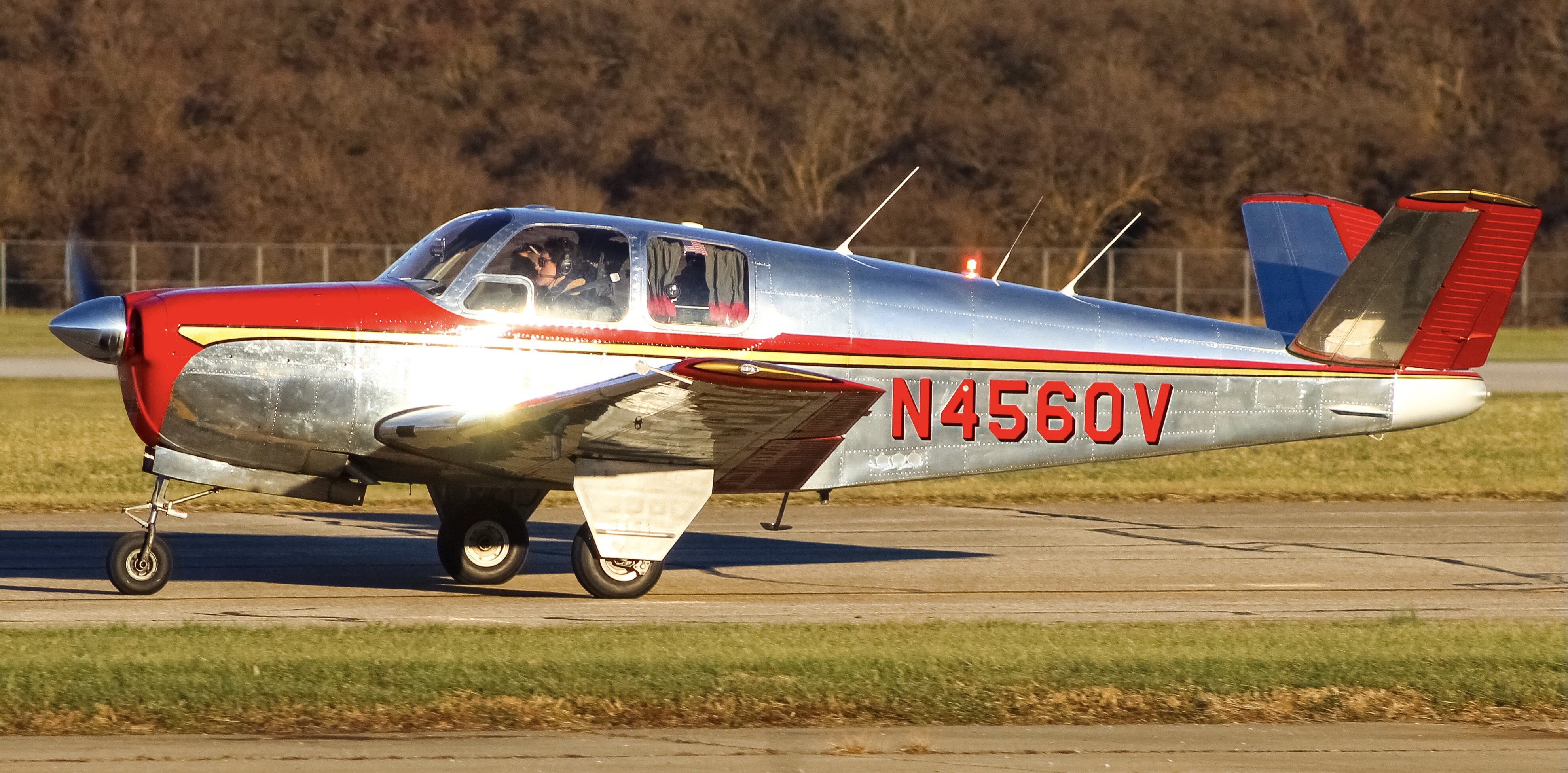 Full size: PRIVATE  Beechcraft Bonanza  N4560V at Cincinnati Municipal Airport/Lunken Field