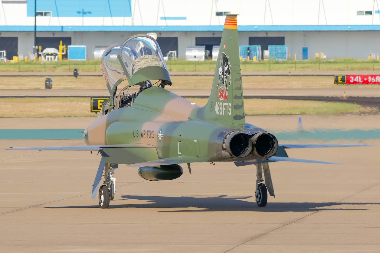 Full size: USAF - United States Air Force Northrop T-38 66-4343 at Fort Worth Alliance Airport