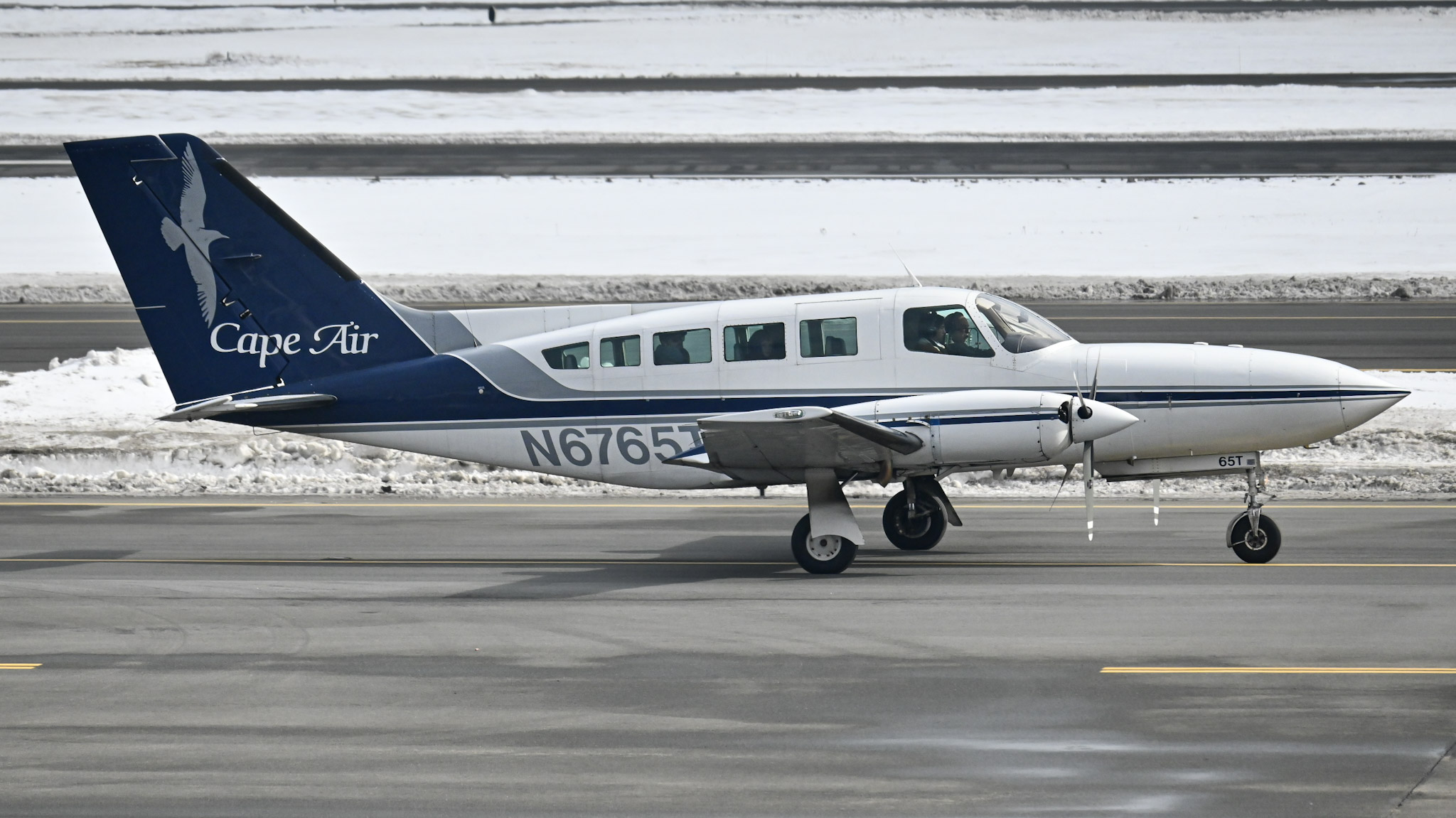 Full size: Cape Air Cessna 402 N6765T at General Edward Lawrence Logan International Airport