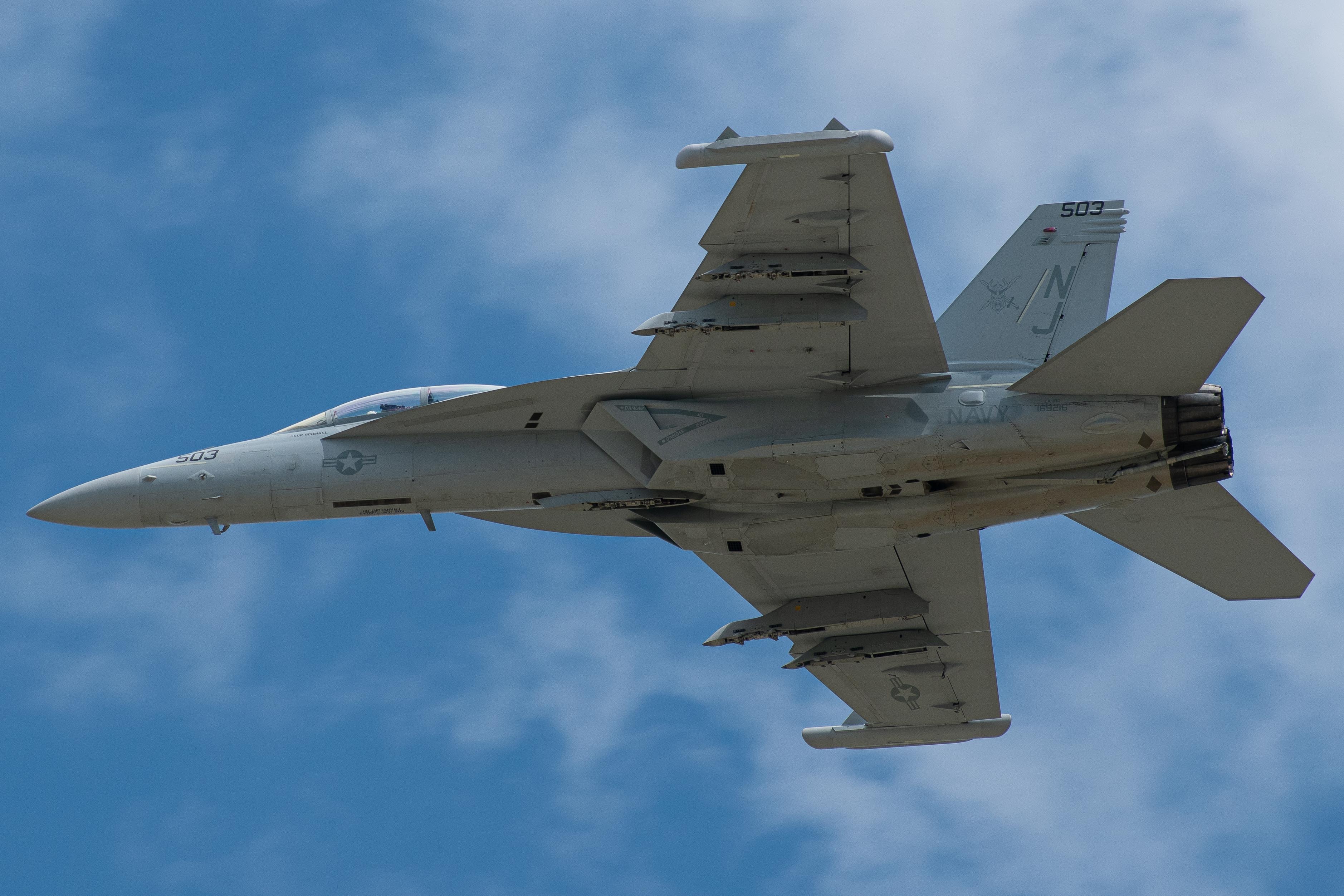 Full size: USN - United States Navy Boeing EA-18G Growler 169216 at Wittman Regional Airport