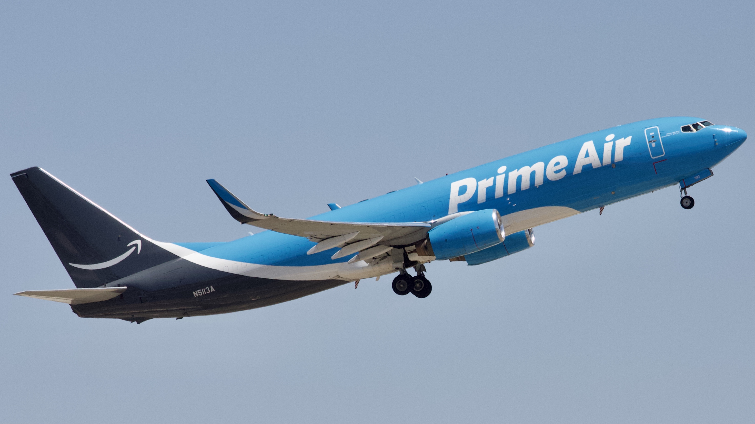 Full size: Prime Air Boeing 737-800 N5113A at Houston-George Bush Intercontinental Airport