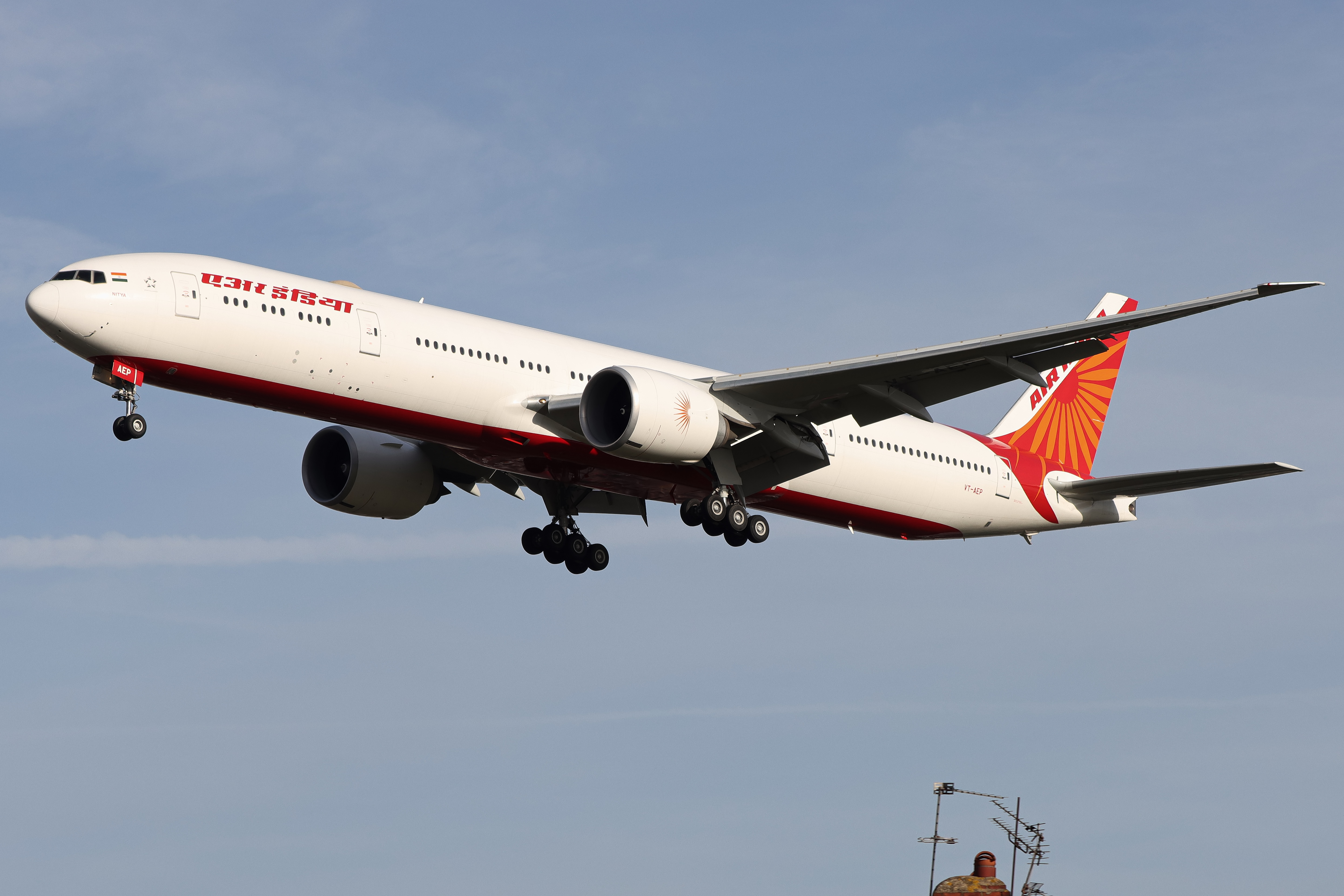 Full size: Air India Boeing 777-300ER VT-AEP at London Heathrow International Airport