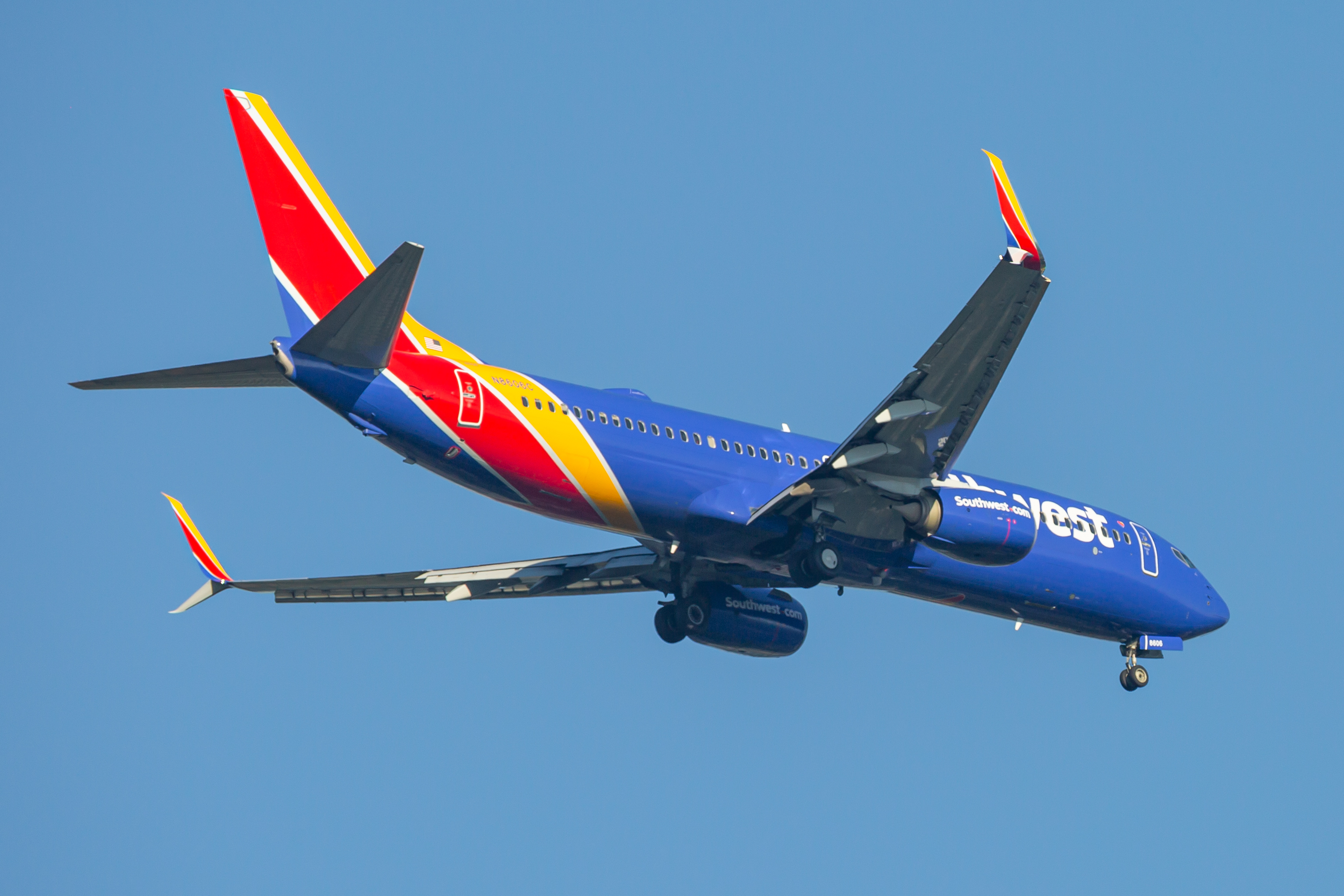 Full size: Southwest Airlines Boeing 737-800 N8606C at Baltimore/Washington International Thurgood Marshall Airport