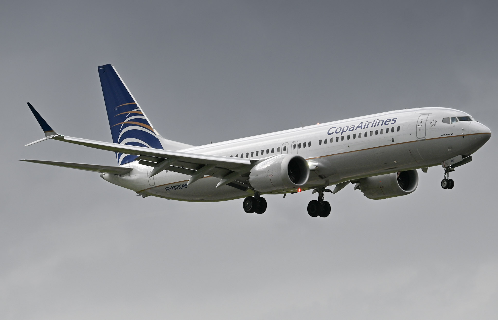 Full size: Copa Airlines Boeing 737 MAX 8 HP-9801CMP at Miami International Airport