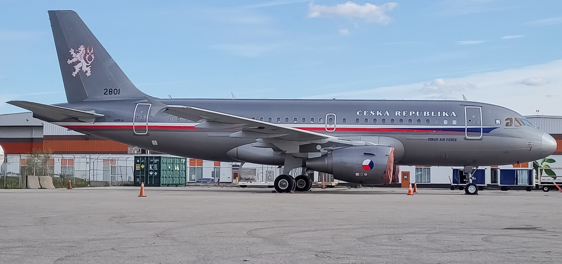 Full size: Czech Air Force Airbus A319 2801 at Lester B Pearson International Airport