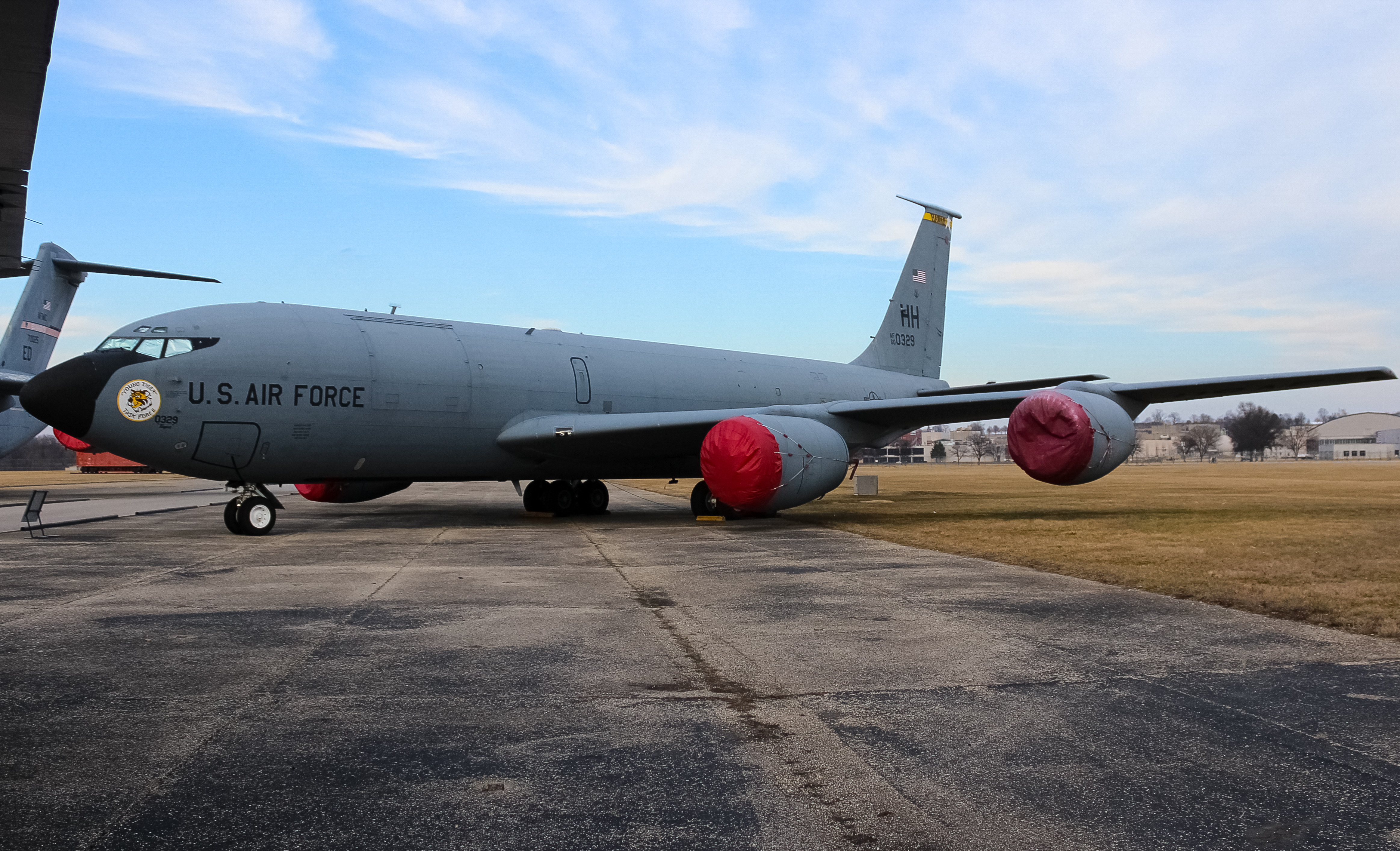 Full size: USAF - United States Air Force Boeing KC-135 Stratotanker 60-0239 at Wright-Patterson Air Force Base