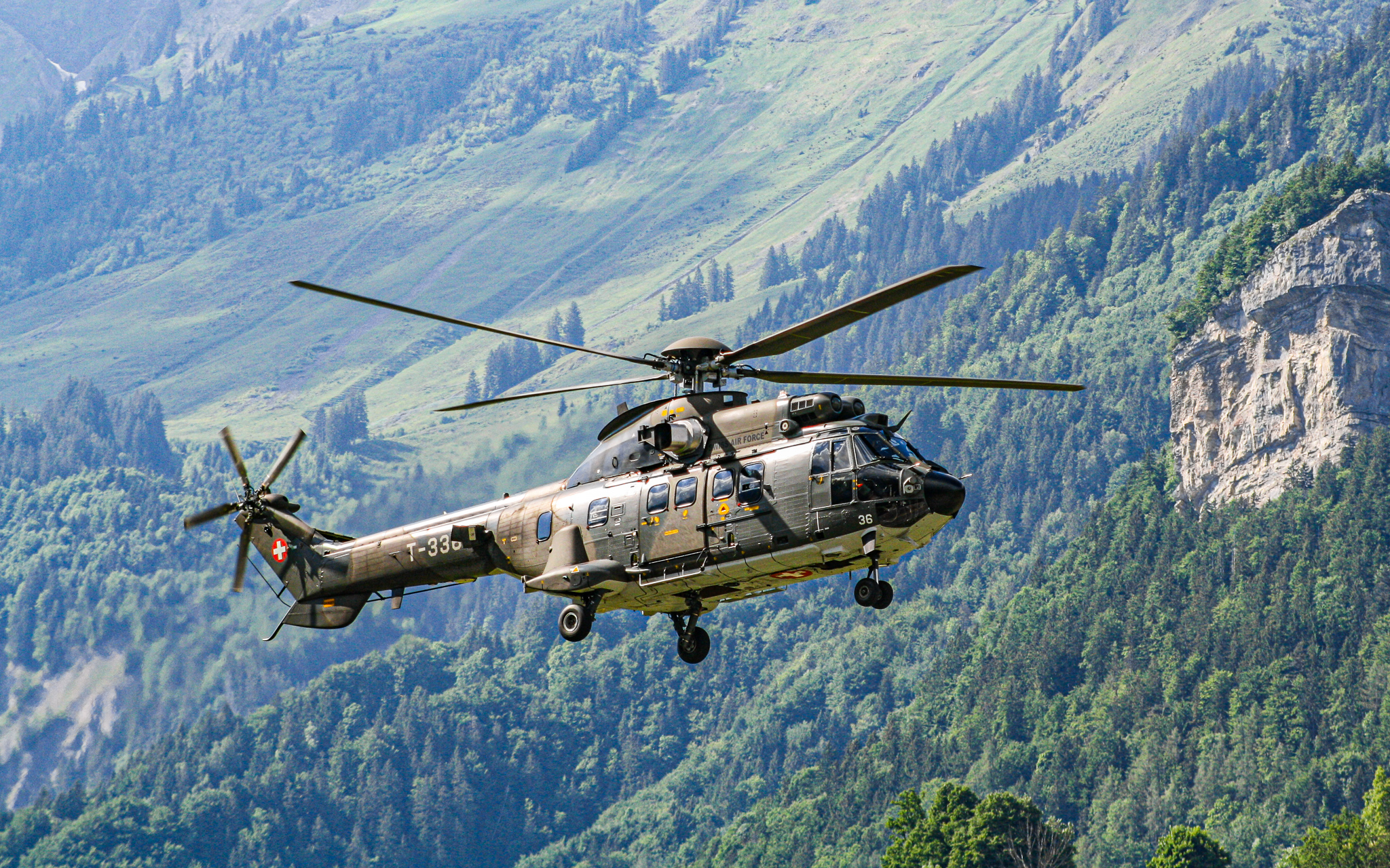 Full size: Swiss Air Force Eurocopter AS 532UL Cougar T-336 at 